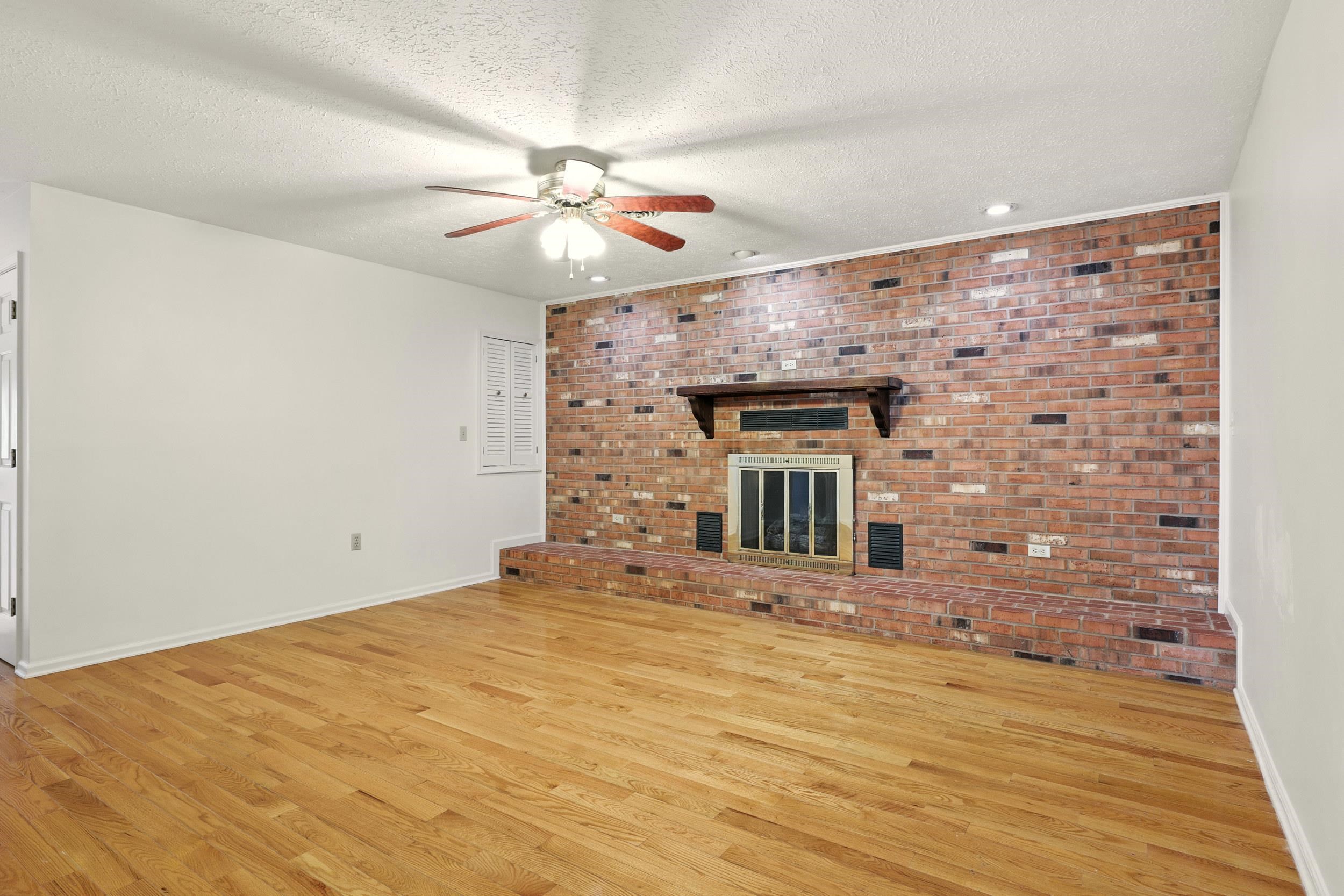 36 CANAAN ST, LURAY, Virginia 22835, 3 Bedrooms Bedrooms, ,3 BathroomsBathrooms,Residential,36 CANAAN ST,667571 MLS # 667571