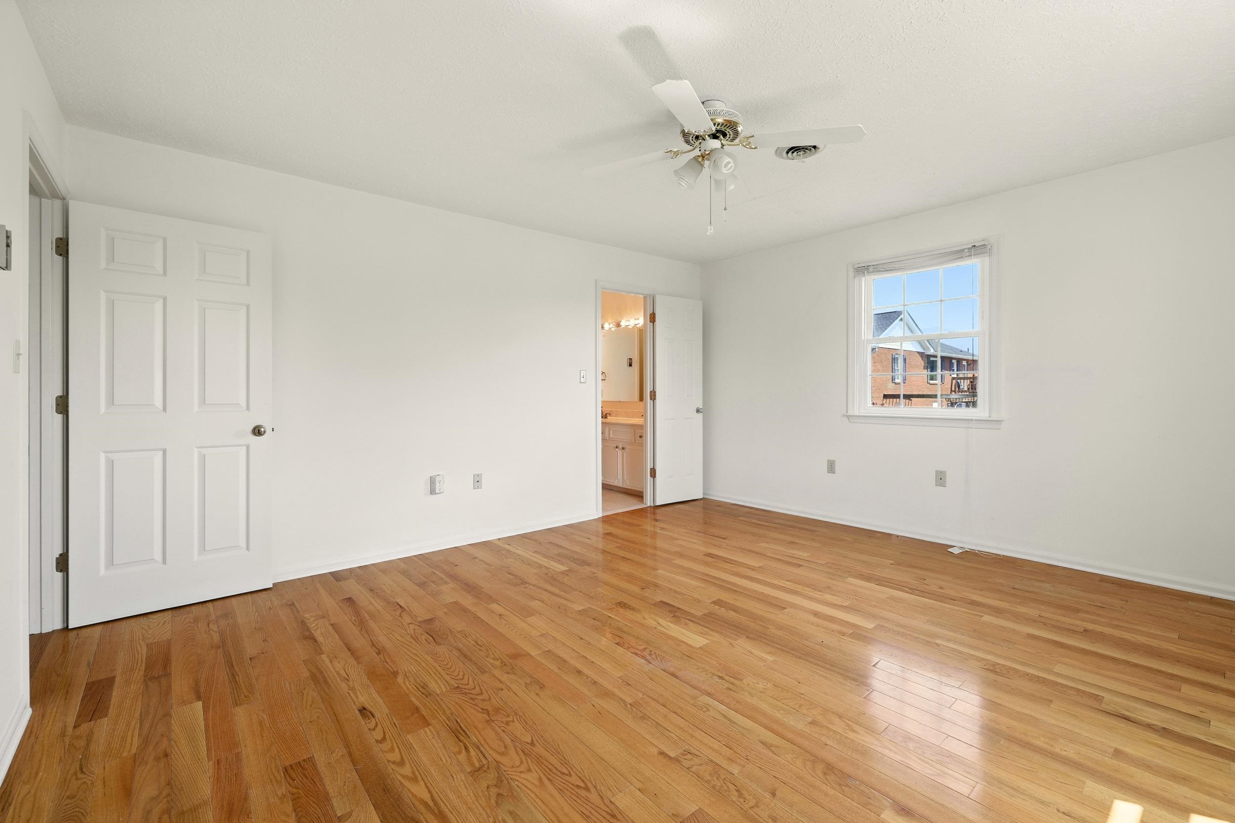 36 CANAAN ST, LURAY, Virginia 22835, 3 Bedrooms Bedrooms, ,3 BathroomsBathrooms,Residential,36 CANAAN ST,667571 MLS # 667571