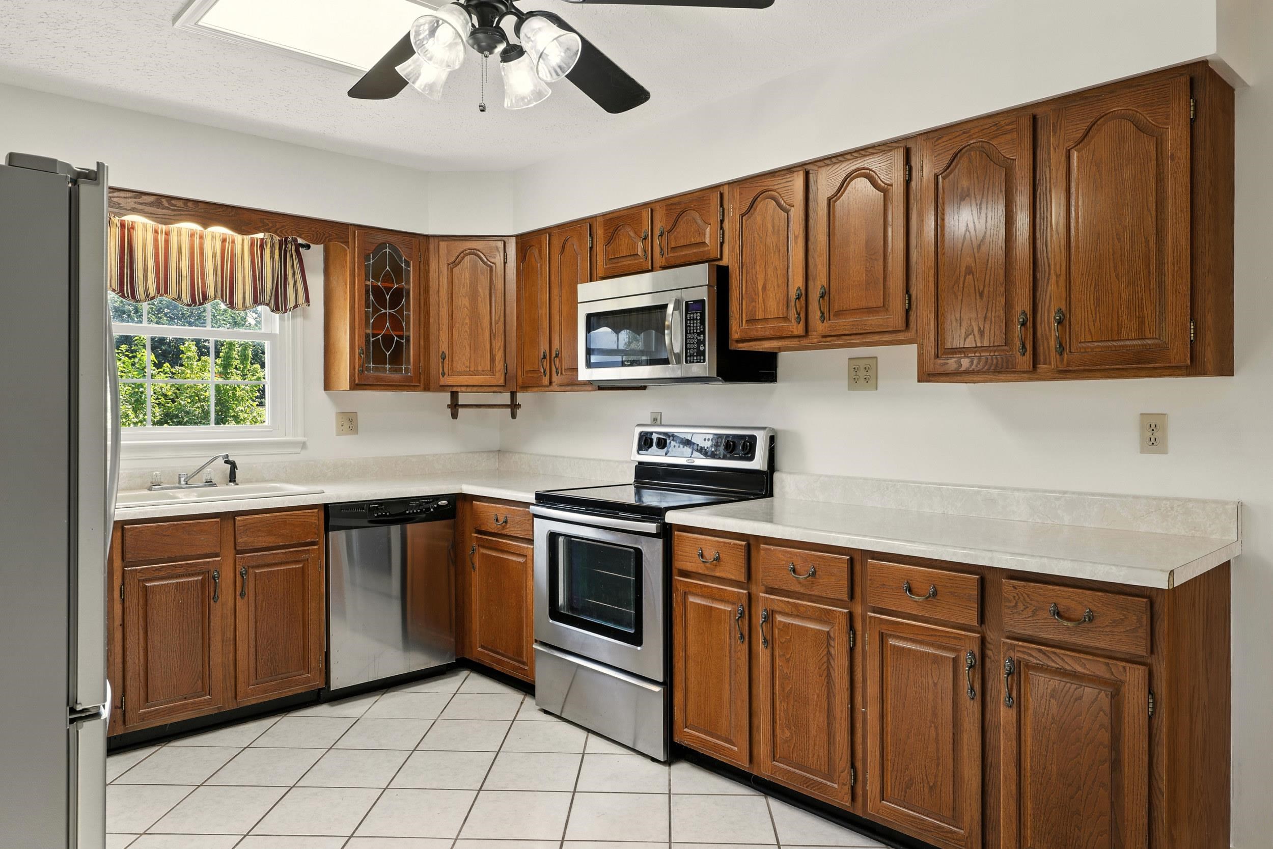 36 CANAAN ST, LURAY, Virginia 22835, 3 Bedrooms Bedrooms, ,3 BathroomsBathrooms,Residential,36 CANAAN ST,667571 MLS # 667571