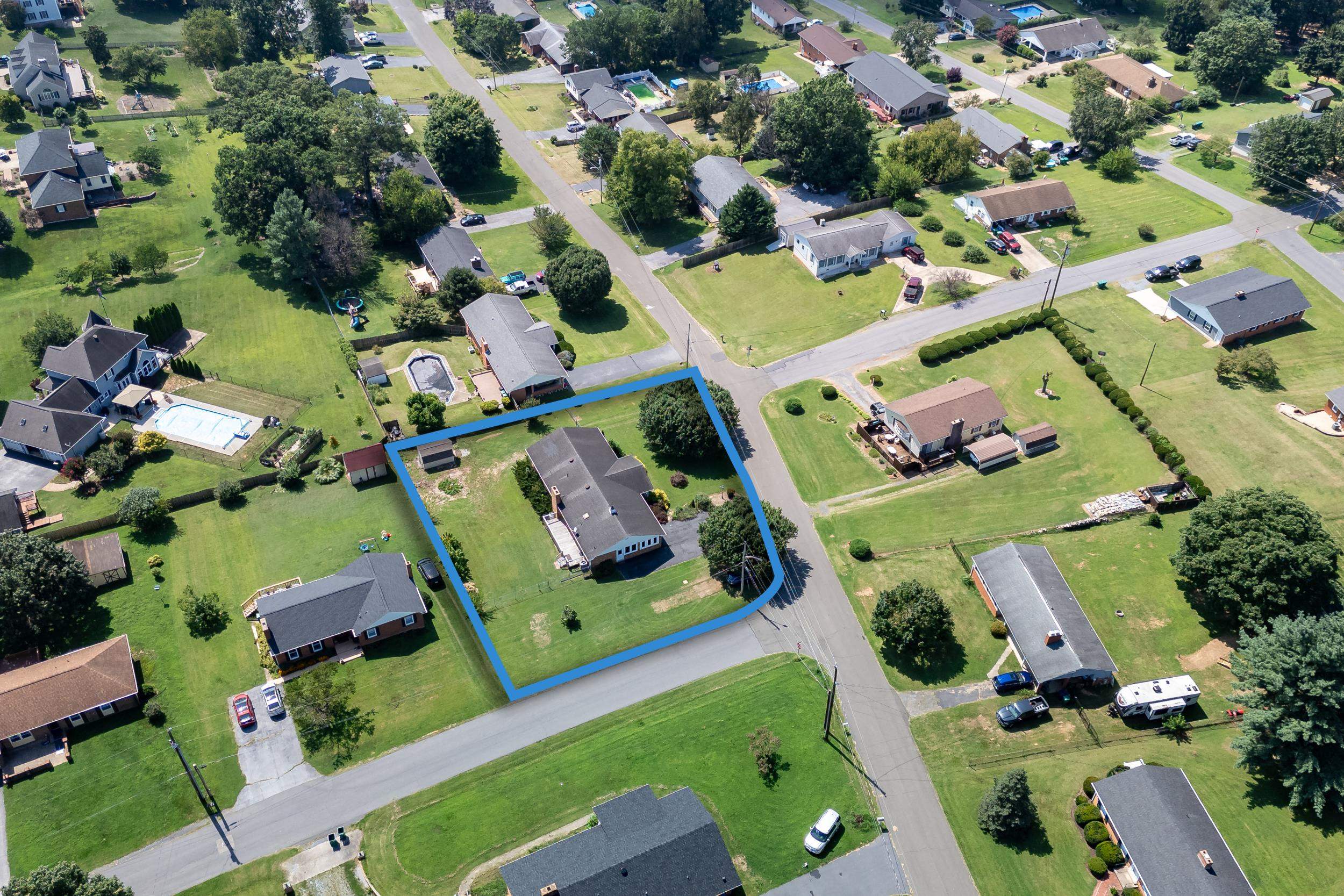 36 CANAAN ST, LURAY, Virginia 22835, 3 Bedrooms Bedrooms, ,3 BathroomsBathrooms,Residential,36 CANAAN ST,667571 MLS # 667571
