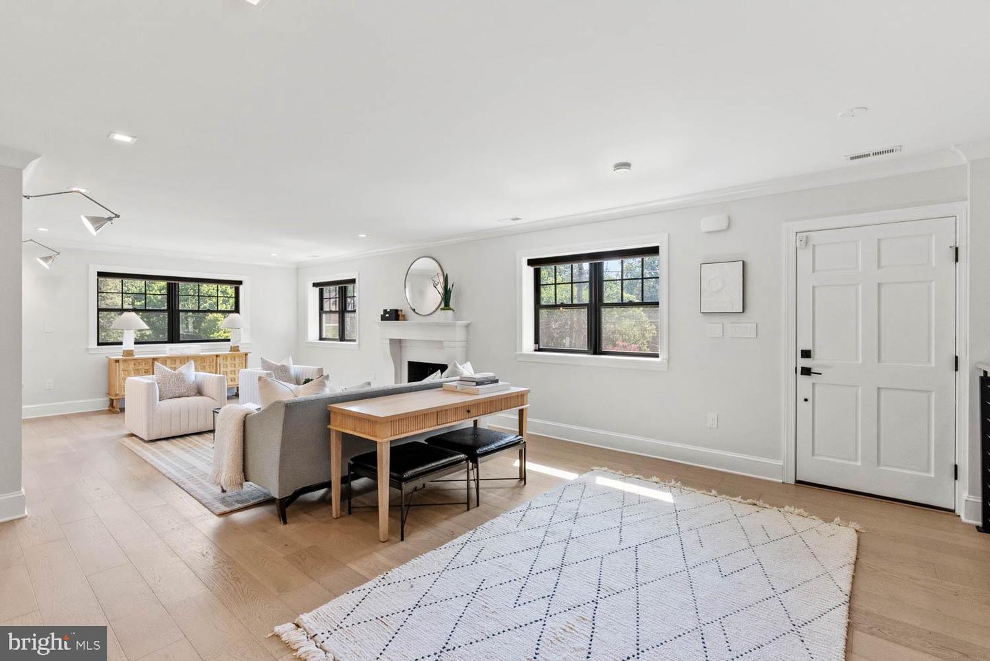 4628 BLAGDEN TER NW, WASHINGTON, District Of Columbia 20011, 5 Bedrooms Bedrooms, ,3 BathroomsBathrooms,Residential,For sale,4628 BLAGDEN TER NW,DCDC2210686 MLS # DCDC2210686