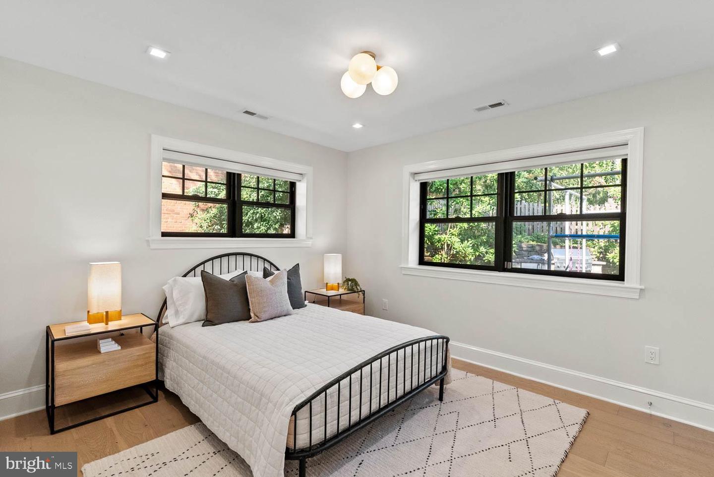 4628 BLAGDEN TER NW, WASHINGTON, District Of Columbia 20011, 5 Bedrooms Bedrooms, ,3 BathroomsBathrooms,Residential,For sale,4628 BLAGDEN TER NW,DCDC2210686 MLS # DCDC2210686