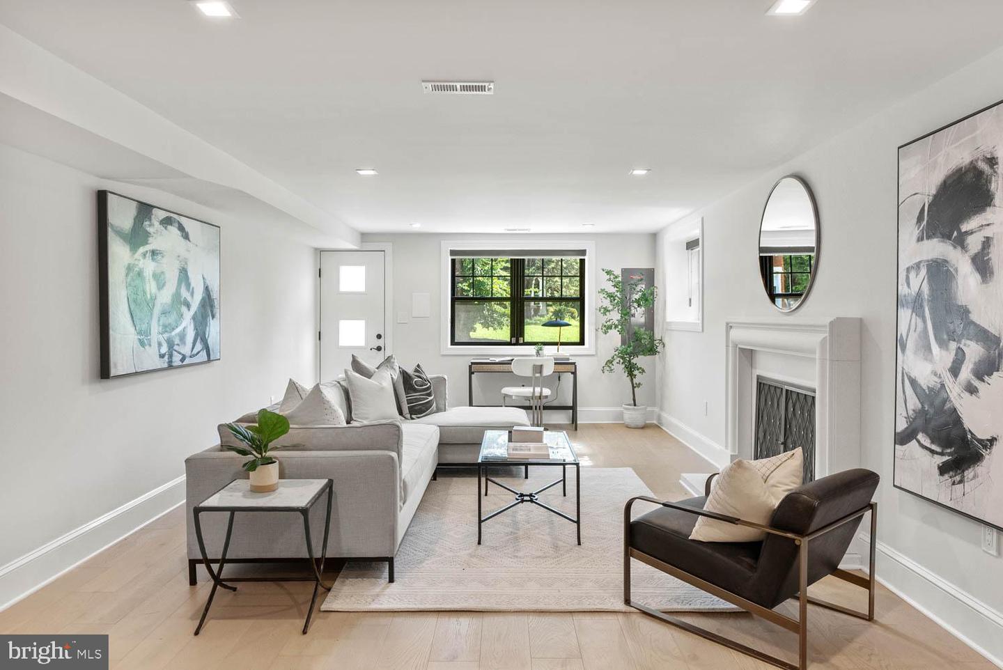 4628 BLAGDEN TER NW, WASHINGTON, District Of Columbia 20011, 5 Bedrooms Bedrooms, ,3 BathroomsBathrooms,Residential,For sale,4628 BLAGDEN TER NW,DCDC2210686 MLS # DCDC2210686