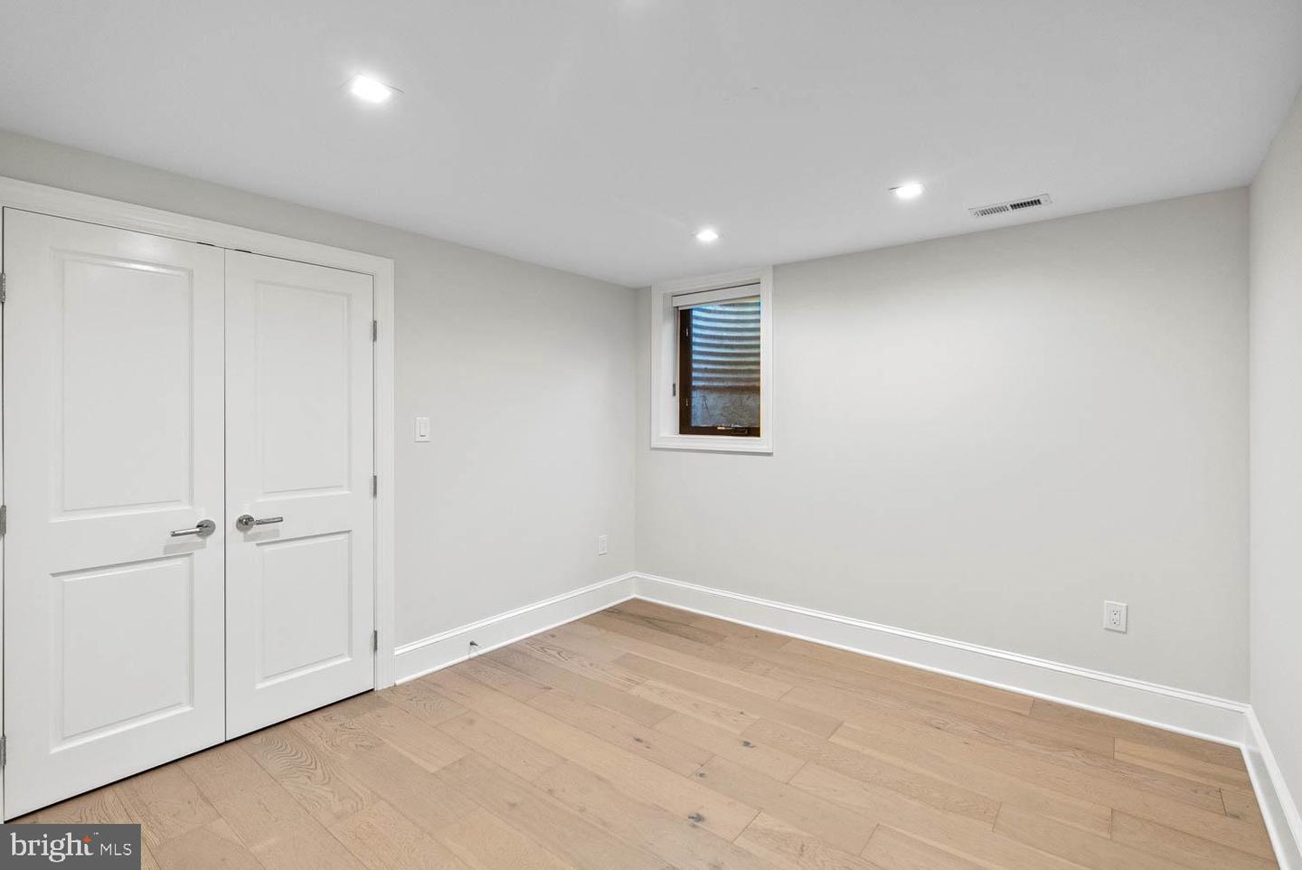 4628 BLAGDEN TER NW, WASHINGTON, District Of Columbia 20011, 5 Bedrooms Bedrooms, ,3 BathroomsBathrooms,Residential,For sale,4628 BLAGDEN TER NW,DCDC2210686 MLS # DCDC2210686