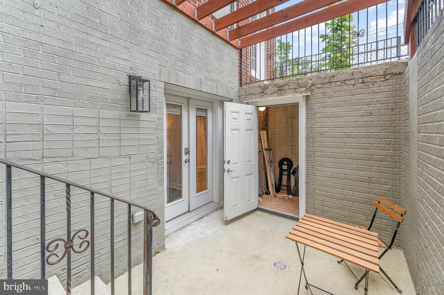 5231 CONNECTICUT AVE NW #102, WASHINGTON, District Of Columbia 20015, 3 Bedrooms Bedrooms, ,3 BathroomsBathrooms,Residential,For sale,5231 CONNECTICUT AVE NW #102,DCDC2210854 MLS # DCDC2210854