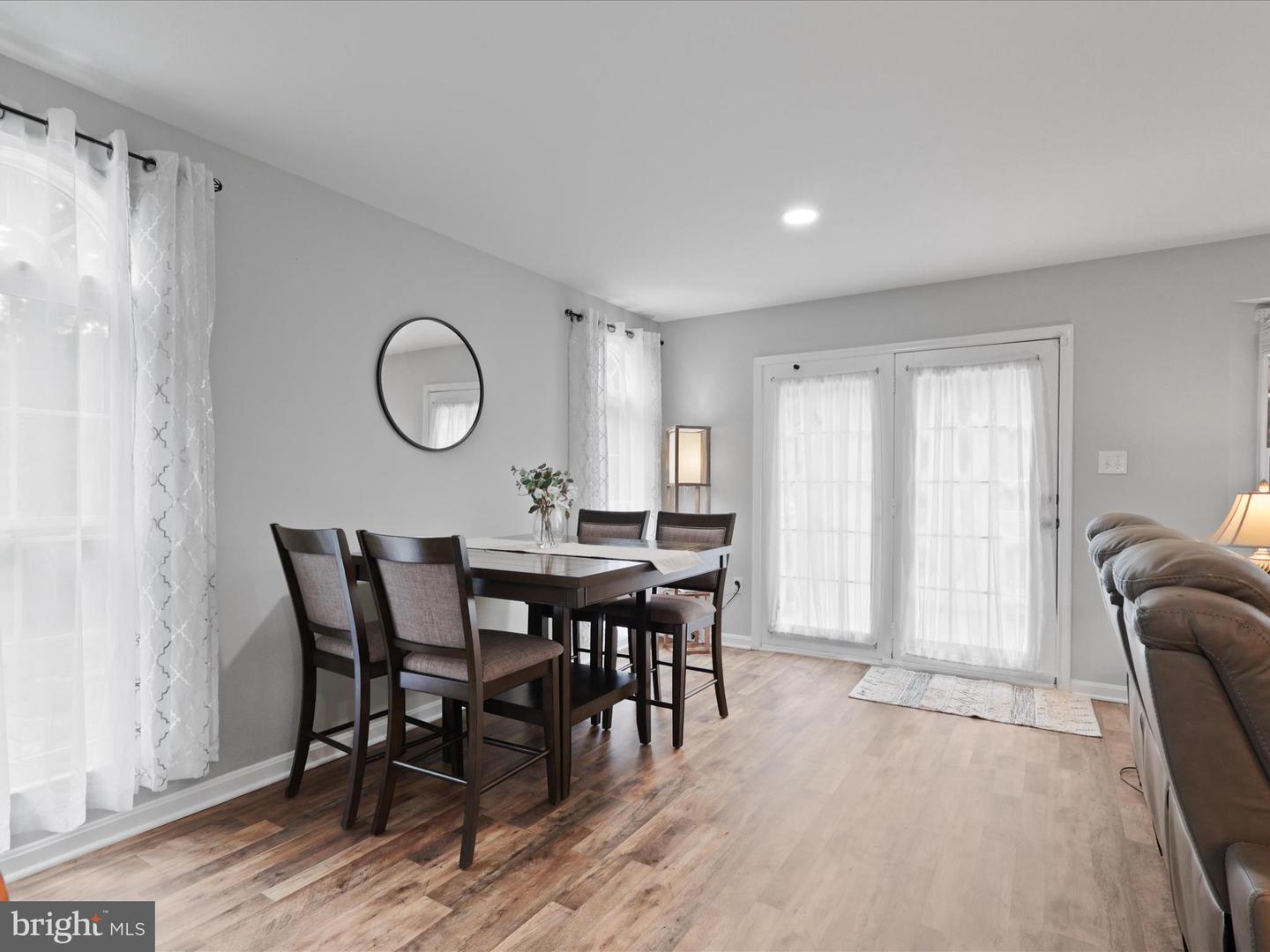 12438 ABBEY KNOLL CT, WOODBRIDGE, Virginia 22192, 4 Bedrooms Bedrooms, ,3 BathroomsBathrooms,Residential,For sale,12438 ABBEY KNOLL CT,VAPW2099586 MLS # VAPW2099586