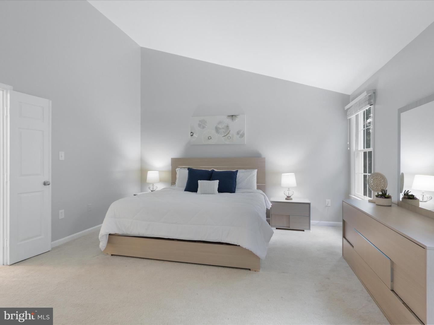 12438 ABBEY KNOLL CT, WOODBRIDGE, Virginia 22192, 4 Bedrooms Bedrooms, ,3 BathroomsBathrooms,Residential,For sale,12438 ABBEY KNOLL CT,VAPW2099586 MLS # VAPW2099586