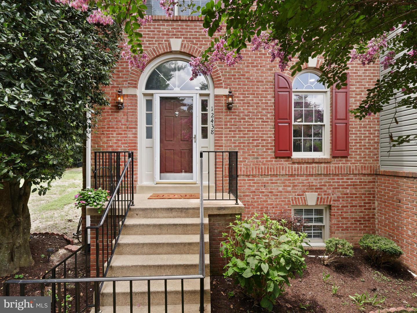 12438 ABBEY KNOLL CT, WOODBRIDGE, Virginia 22192, 4 Bedrooms Bedrooms, ,3 BathroomsBathrooms,Residential,For sale,12438 ABBEY KNOLL CT,VAPW2099586 MLS # VAPW2099586