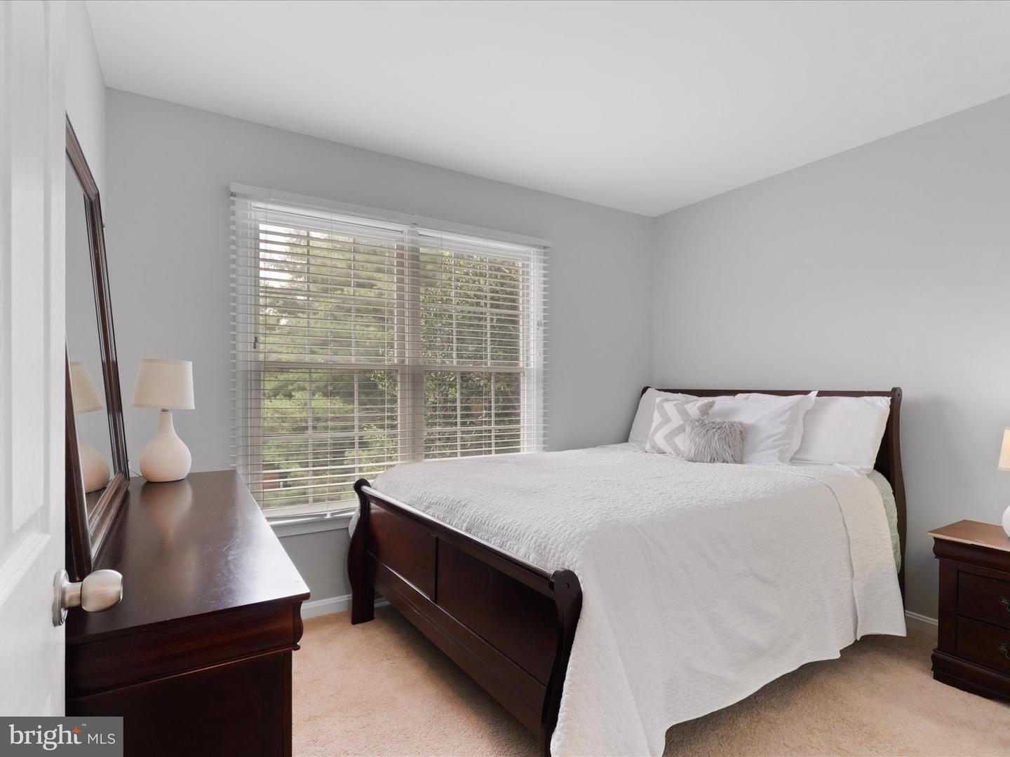 12438 ABBEY KNOLL CT, WOODBRIDGE, Virginia 22192, 4 Bedrooms Bedrooms, ,3 BathroomsBathrooms,Residential,For sale,12438 ABBEY KNOLL CT,VAPW2099586 MLS # VAPW2099586