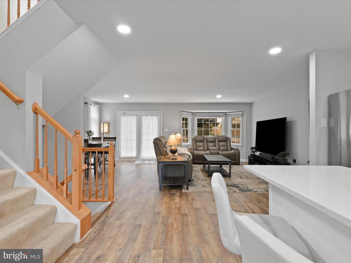 12438 ABBEY KNOLL CT, WOODBRIDGE, Virginia 22192, 4 Bedrooms Bedrooms, ,3 BathroomsBathrooms,Residential,For sale,12438 ABBEY KNOLL CT,VAPW2099586 MLS # VAPW2099586