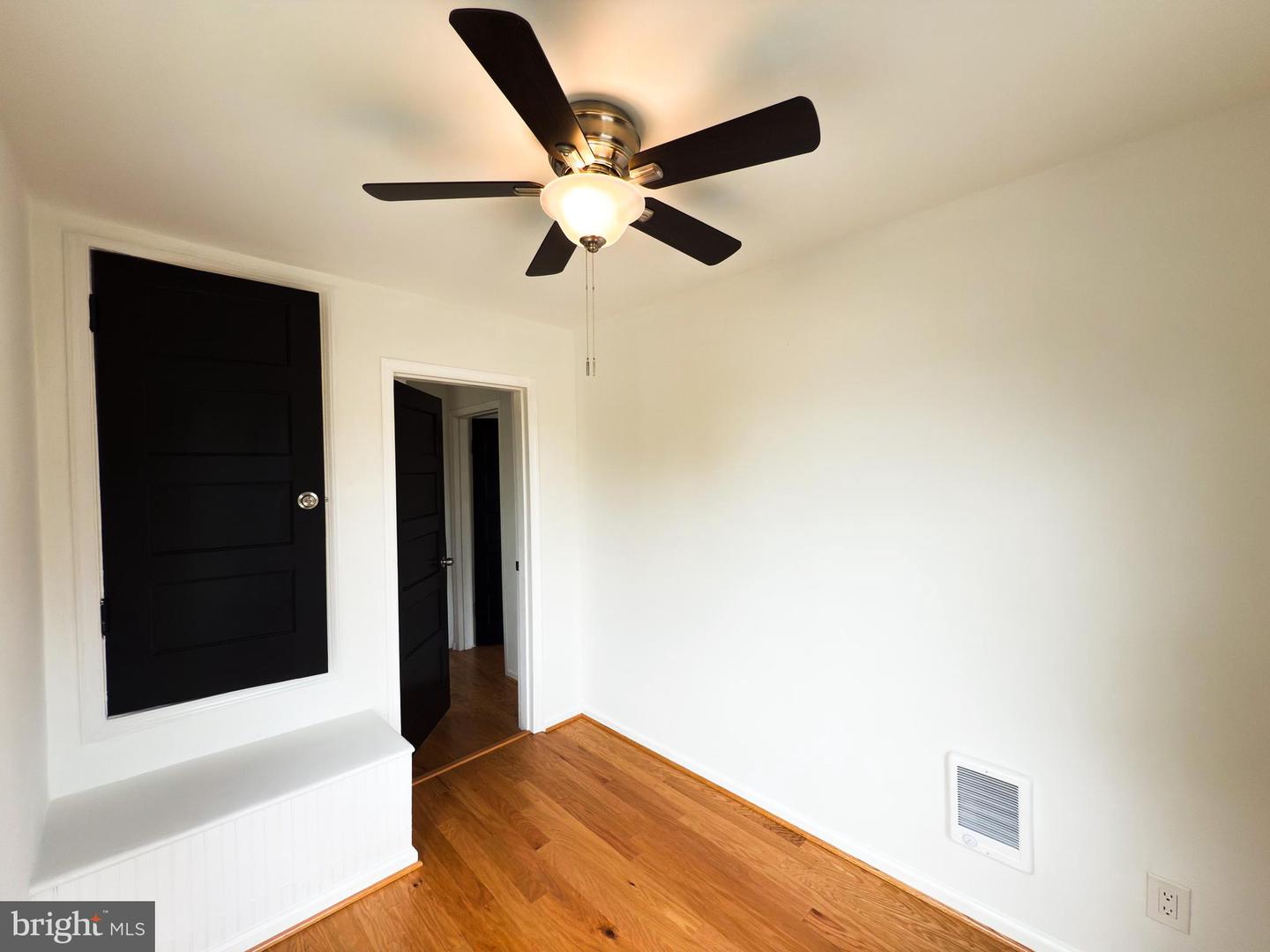 3313 22ND ST NE, WASHINGTON, District Of Columbia 20018, 4 Bedrooms Bedrooms, ,2 BathroomsBathrooms,Residential,For sale,3313 22ND ST NE,DCDC2211414 MLS # DCDC2211414