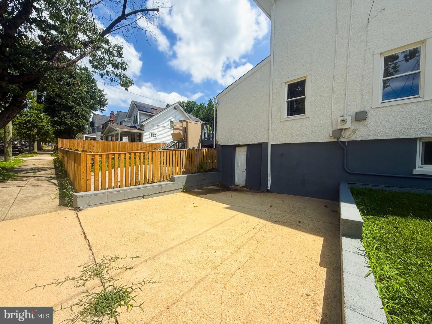 3313 22ND ST NE, WASHINGTON, District Of Columbia 20018, 4 Bedrooms Bedrooms, ,2 BathroomsBathrooms,Residential,For sale,3313 22ND ST NE,DCDC2211414 MLS # DCDC2211414