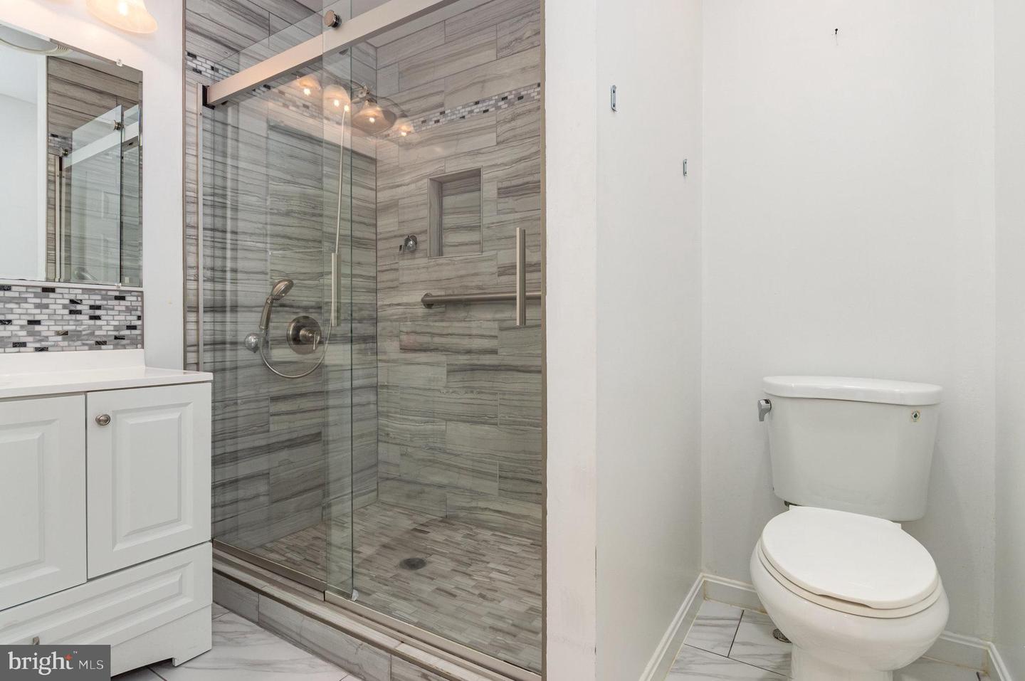 3143 COFER RD, FALLS CHURCH, Virginia 22042, 3 Bedrooms Bedrooms, ,2 BathroomsBathrooms,Residential,For sale,3143 COFER RD,VAFX2257952 MLS # VAFX2257952
