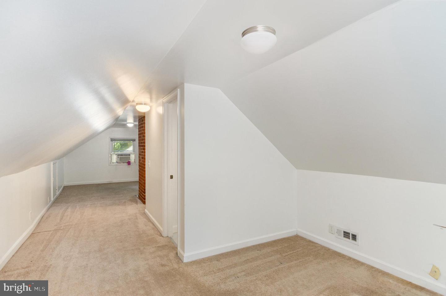 3143 COFER RD, FALLS CHURCH, Virginia 22042, 3 Bedrooms Bedrooms, ,2 BathroomsBathrooms,Residential,For sale,3143 COFER RD,VAFX2257952 MLS # VAFX2257952