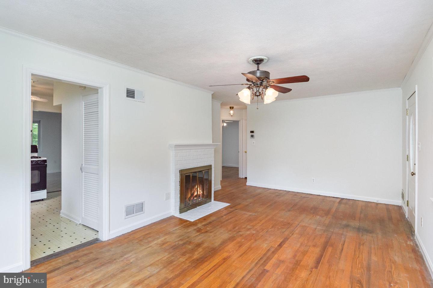 3143 COFER RD, FALLS CHURCH, Virginia 22042, 3 Bedrooms Bedrooms, ,2 BathroomsBathrooms,Residential,For sale,3143 COFER RD,VAFX2257952 MLS # VAFX2257952