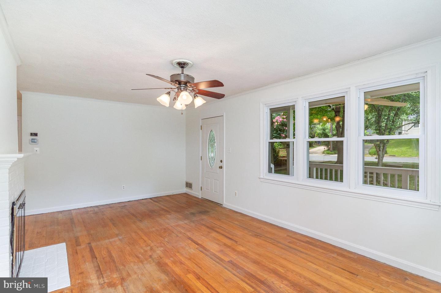 3143 COFER RD, FALLS CHURCH, Virginia 22042, 3 Bedrooms Bedrooms, ,2 BathroomsBathrooms,Residential,For sale,3143 COFER RD,VAFX2257952 MLS # VAFX2257952