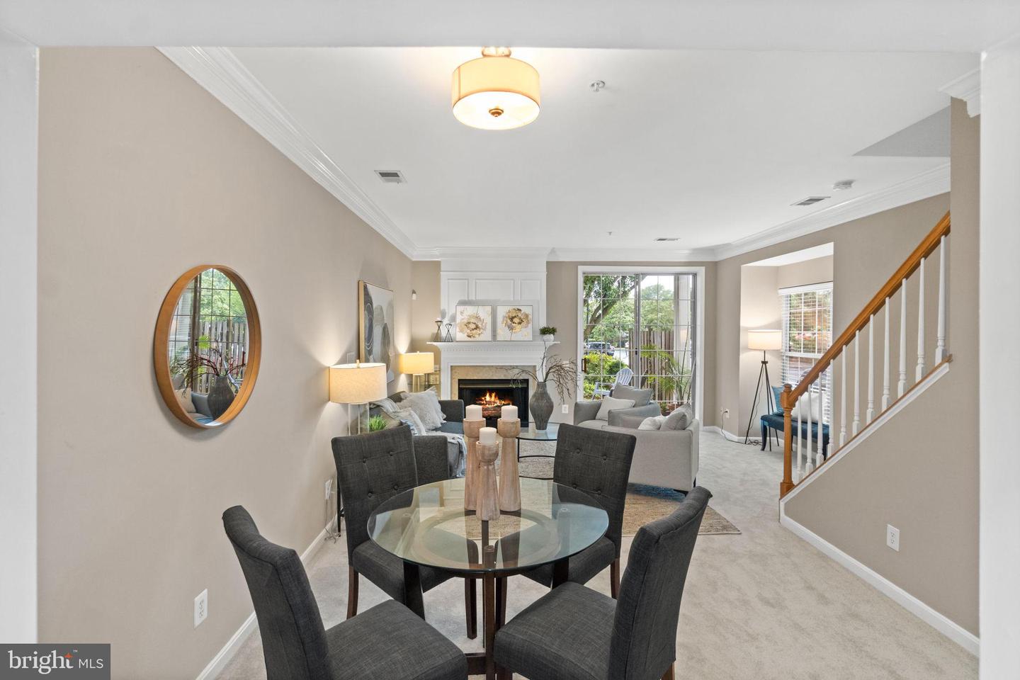 1805 KENWOOD AVE, ALEXANDRIA, Virginia 22302, 2 Bedrooms Bedrooms, 8 Rooms Rooms,2 BathroomsBathrooms,Residential,For sale,1805 KENWOOD AVE,VAAX2047996 MLS # VAAX2047996