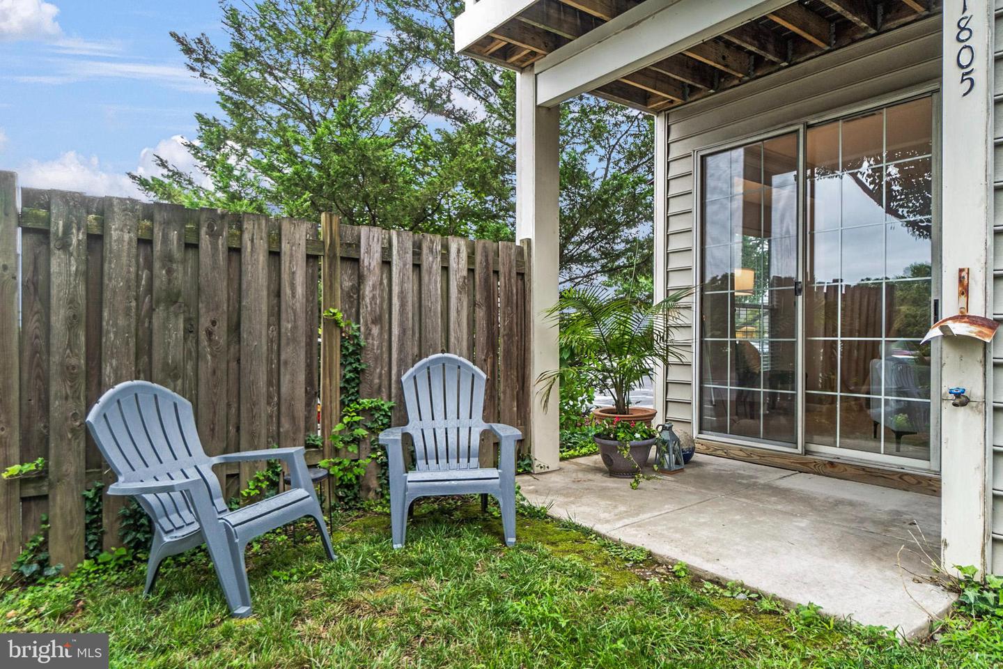 1805 KENWOOD AVE, ALEXANDRIA, Virginia 22302, 2 Bedrooms Bedrooms, 8 Rooms Rooms,2 BathroomsBathrooms,Residential,For sale,1805 KENWOOD AVE,VAAX2047996 MLS # VAAX2047996