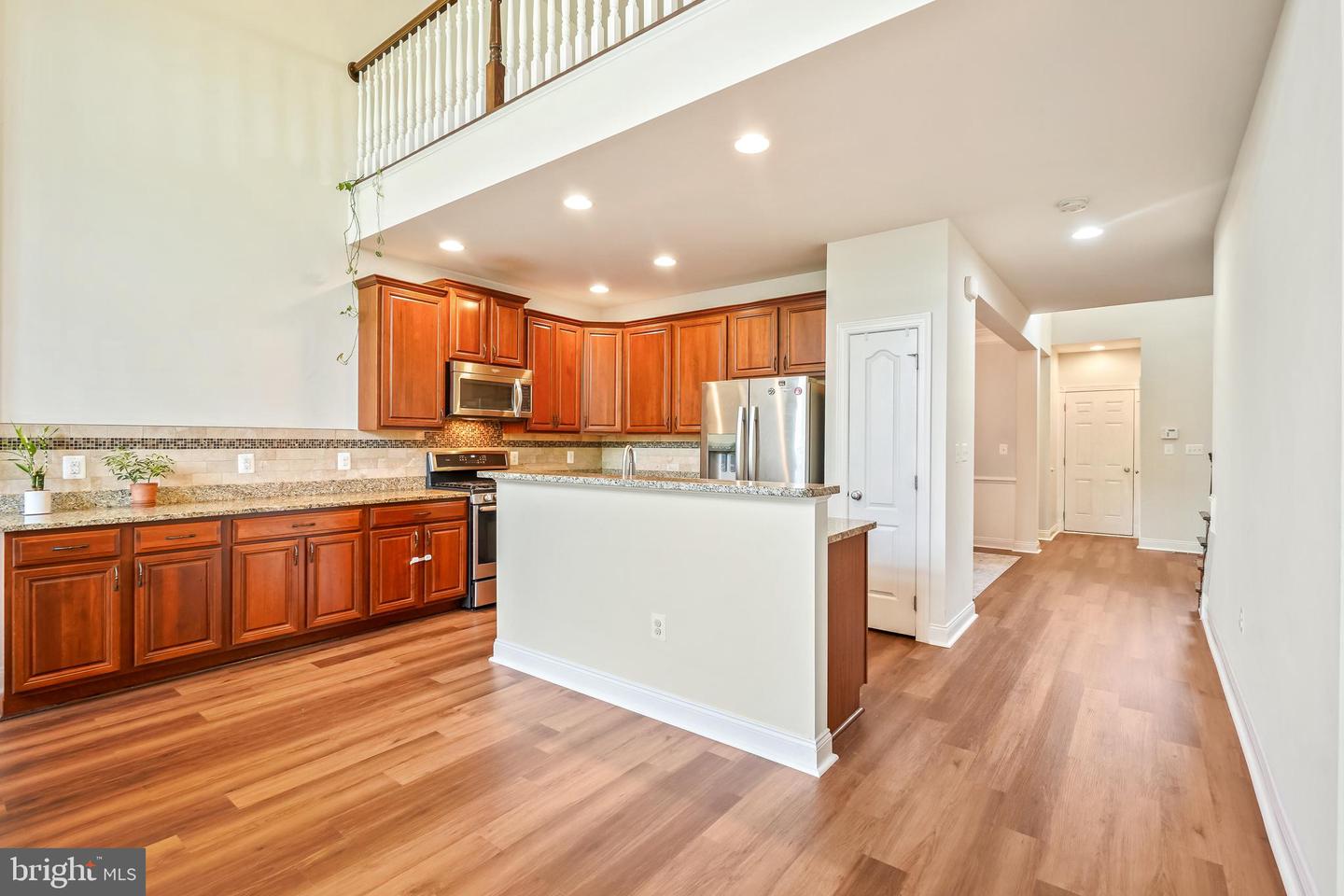 22985 WEYBRIDGE SQ, ASHBURN, Virginia 20148, 3 Bedrooms Bedrooms, ,4 BathroomsBathrooms,Residential,For sale,22985 WEYBRIDGE SQ,VALO2103506 MLS # VALO2103506