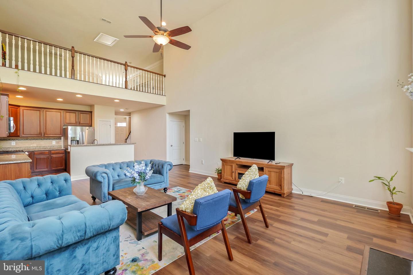 22985 WEYBRIDGE SQ, ASHBURN, Virginia 20148, 3 Bedrooms Bedrooms, ,4 BathroomsBathrooms,Residential,For sale,22985 WEYBRIDGE SQ,VALO2103506 MLS # VALO2103506