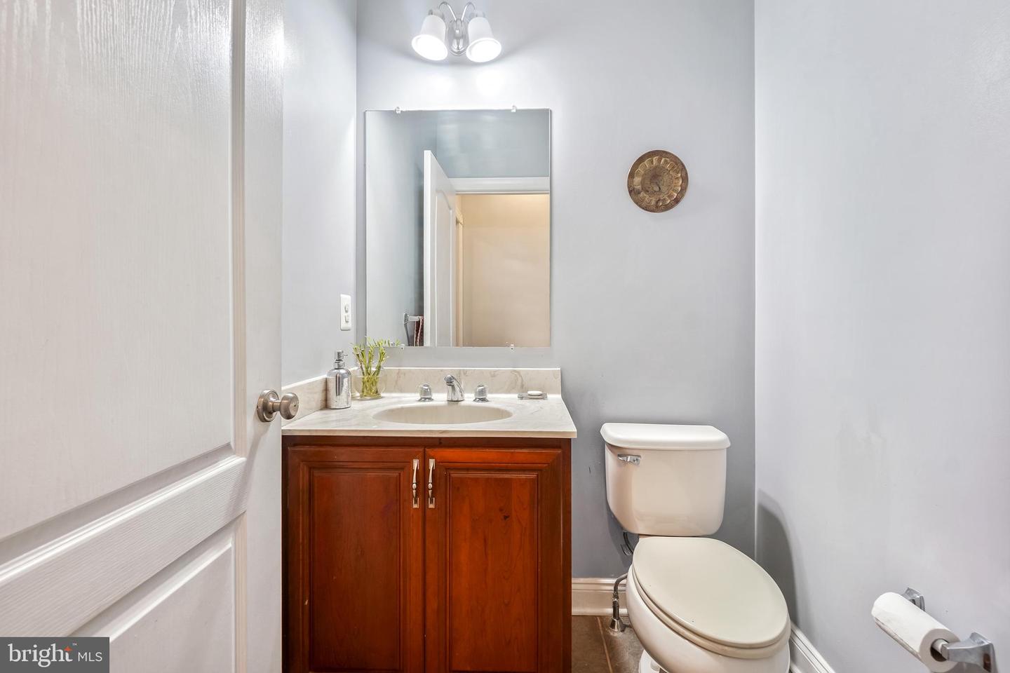 22985 WEYBRIDGE SQ, ASHBURN, Virginia 20148, 3 Bedrooms Bedrooms, ,4 BathroomsBathrooms,Residential,For sale,22985 WEYBRIDGE SQ,VALO2103506 MLS # VALO2103506