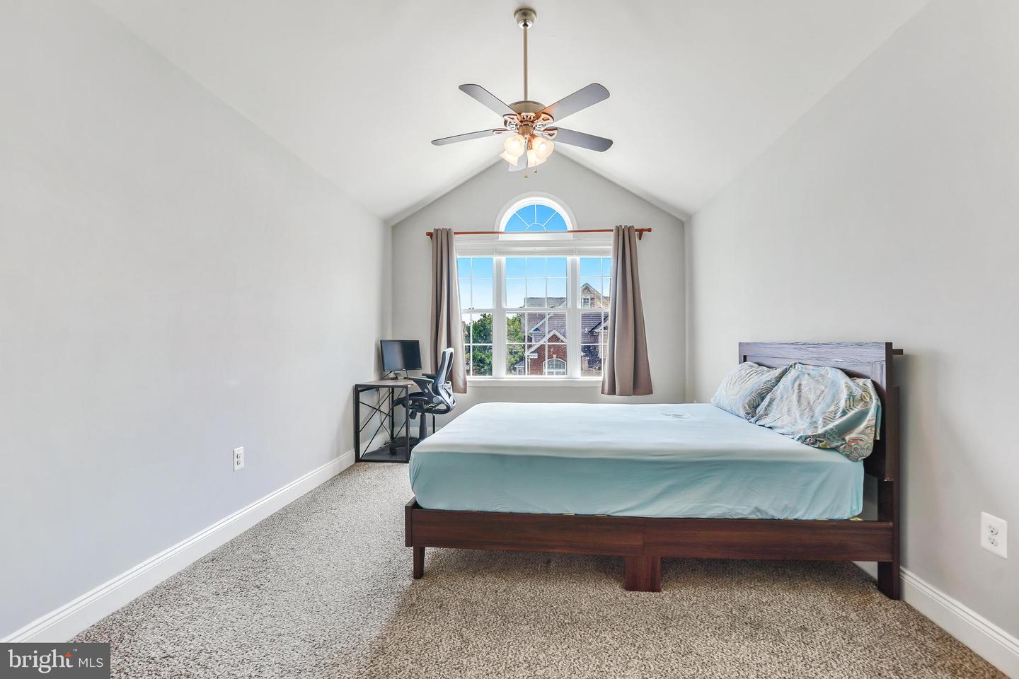 22985 WEYBRIDGE SQ, ASHBURN, Virginia 20148, 3 Bedrooms Bedrooms, ,4 BathroomsBathrooms,Residential,For sale,22985 WEYBRIDGE SQ,VALO2103506 MLS # VALO2103506