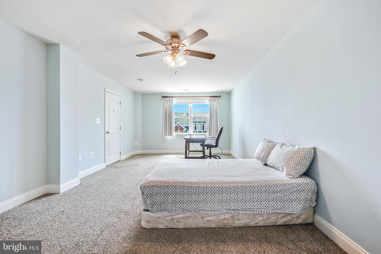 22985 WEYBRIDGE SQ, ASHBURN, Virginia 20148, 3 Bedrooms Bedrooms, ,4 BathroomsBathrooms,Residential,For sale,22985 WEYBRIDGE SQ,VALO2103506 MLS # VALO2103506