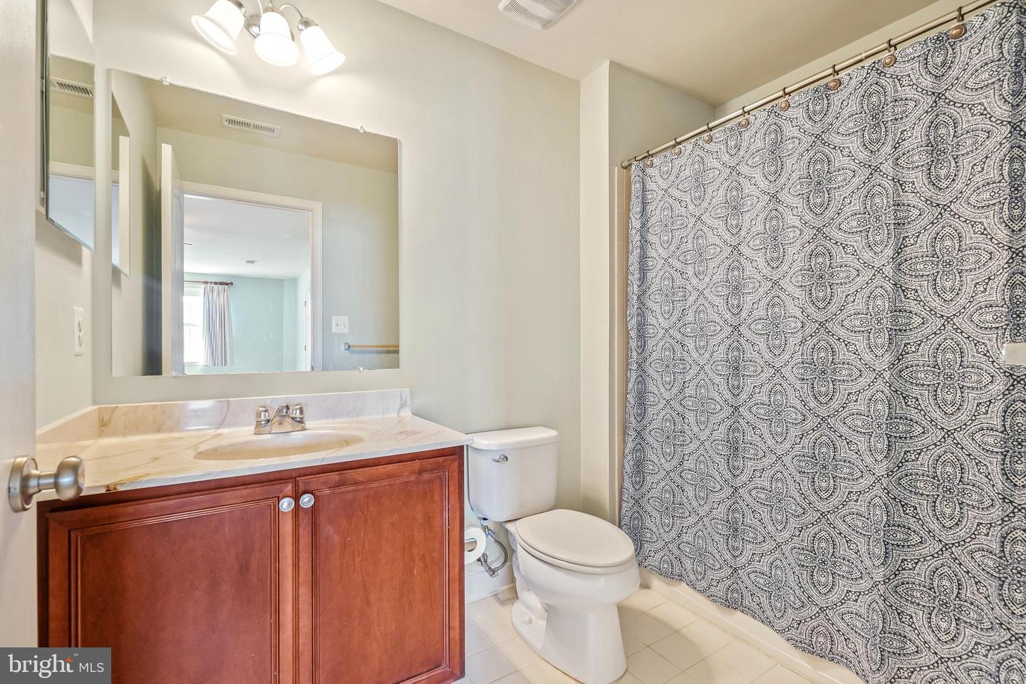 22985 WEYBRIDGE SQ, ASHBURN, Virginia 20148, 3 Bedrooms Bedrooms, ,4 BathroomsBathrooms,Residential,For sale,22985 WEYBRIDGE SQ,VALO2103506 MLS # VALO2103506