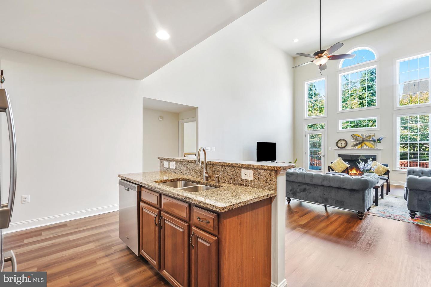 22985 WEYBRIDGE SQ, ASHBURN, Virginia 20148, 3 Bedrooms Bedrooms, ,4 BathroomsBathrooms,Residential,For sale,22985 WEYBRIDGE SQ,VALO2103506 MLS # VALO2103506