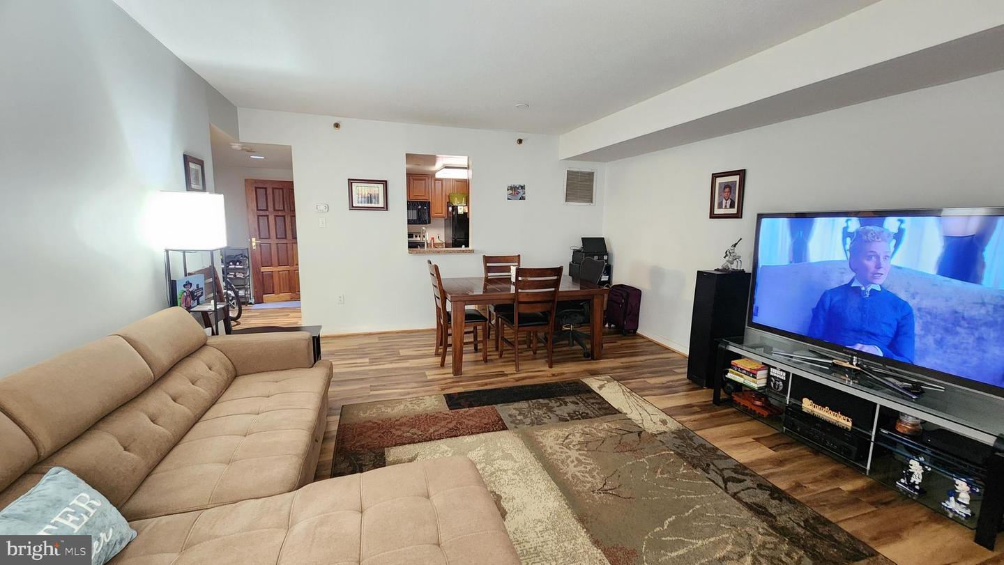 1530 KEY BLVD #221, ARLINGTON, Virginia 22209, 1 Bedroom Bedrooms, ,1 BathroomBathrooms,Residential,For sale,1530 KEY BLVD #221,VAAR2061632 MLS # VAAR2061632