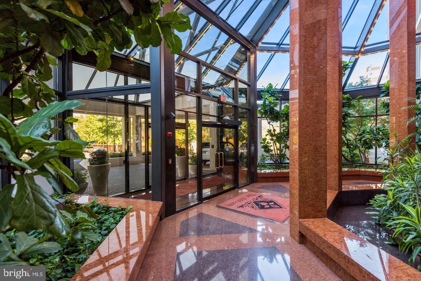1530 KEY BLVD #221, ARLINGTON, Virginia 22209, 1 Bedroom Bedrooms, ,1 BathroomBathrooms,Residential,For sale,1530 KEY BLVD #221,VAAR2061632 MLS # VAAR2061632