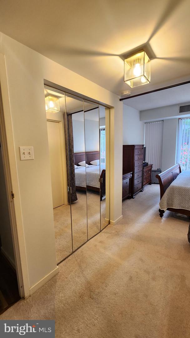 1530 KEY BLVD #221, ARLINGTON, Virginia 22209, 1 Bedroom Bedrooms, ,1 BathroomBathrooms,Residential,For sale,1530 KEY BLVD #221,VAAR2061632 MLS # VAAR2061632