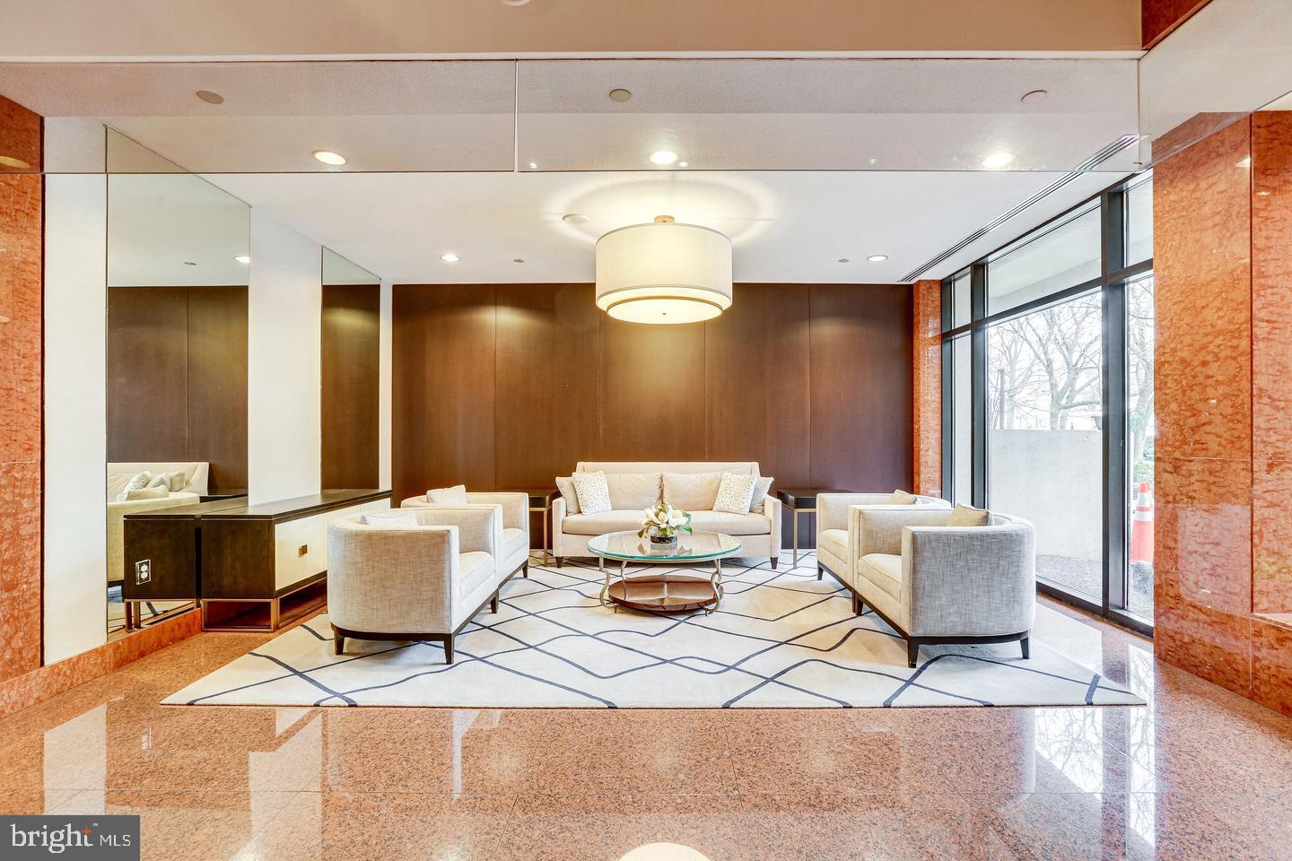 1530 KEY BLVD #221, ARLINGTON, Virginia 22209, 1 Bedroom Bedrooms, ,1 BathroomBathrooms,Residential,For sale,1530 KEY BLVD #221,VAAR2061632 MLS # VAAR2061632