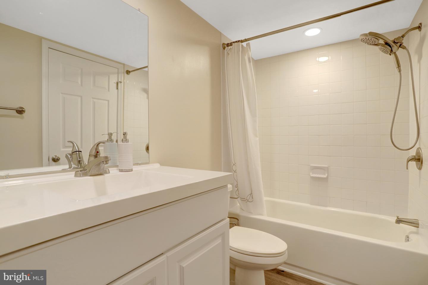 3800 FAIRFAX DR #612, ARLINGTON, Virginia 22203, 1 Bedroom Bedrooms, ,1 BathroomBathrooms,Residential,For sale,3800 FAIRFAX DR #612,VAAR2061754 MLS # VAAR2061754