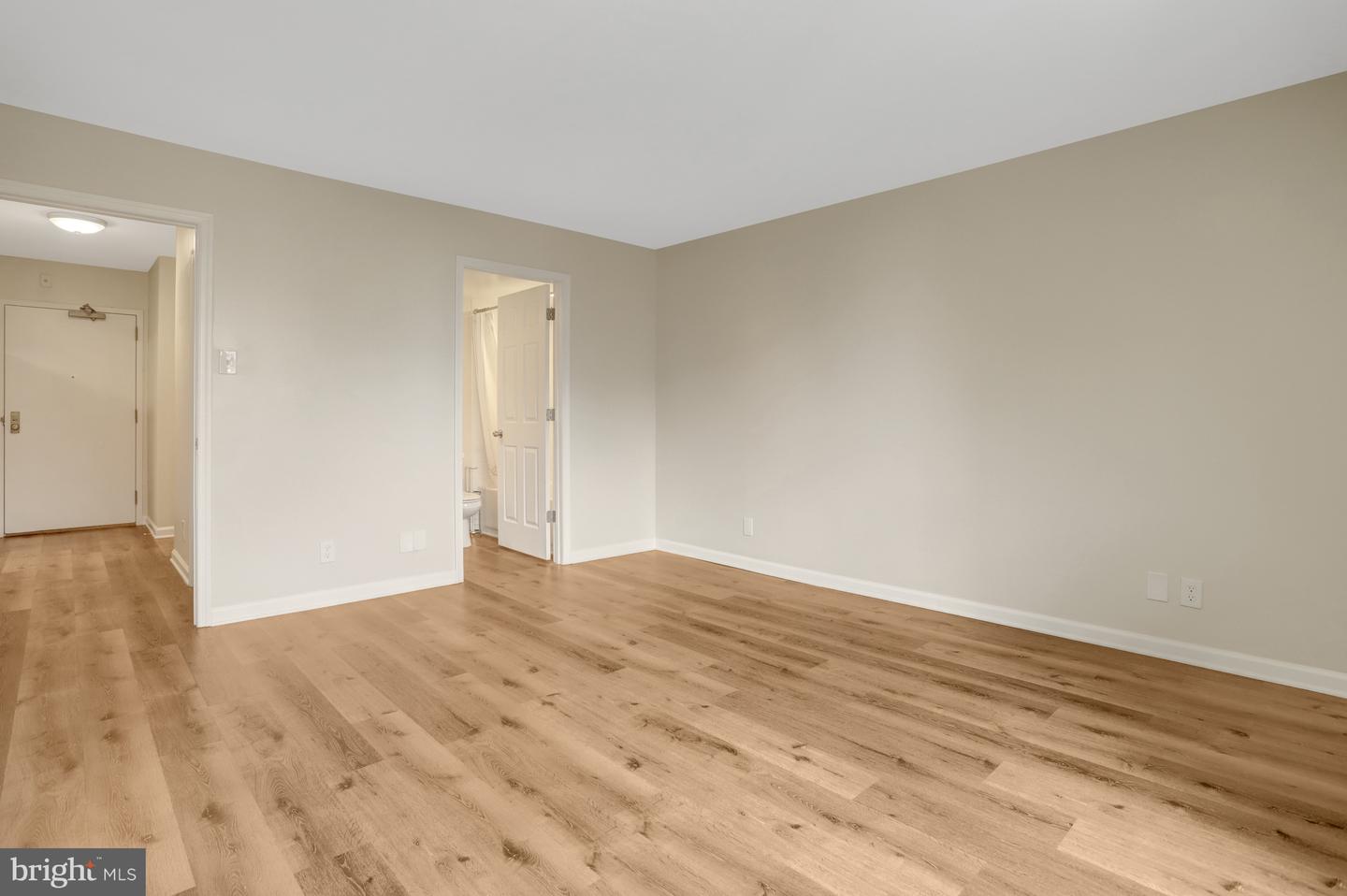 3800 FAIRFAX DR #612, ARLINGTON, Virginia 22203, 1 Bedroom Bedrooms, ,1 BathroomBathrooms,Residential,For sale,3800 FAIRFAX DR #612,VAAR2061754 MLS # VAAR2061754