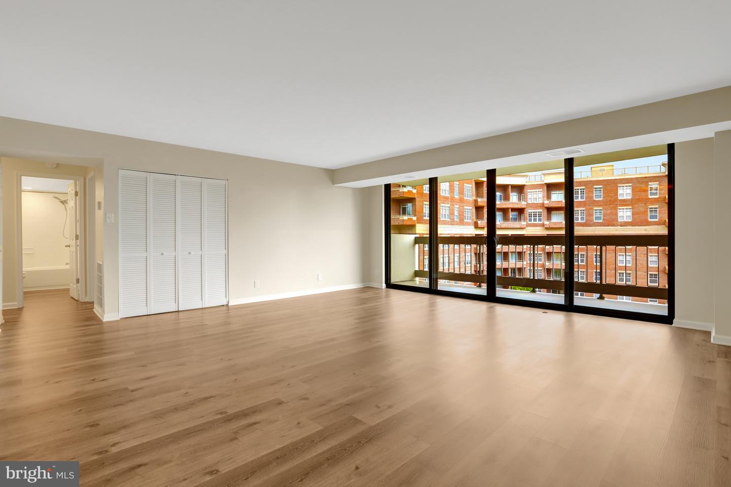 3800 FAIRFAX DR #612, ARLINGTON, Virginia 22203, 1 Bedroom Bedrooms, ,1 BathroomBathrooms,Residential,For sale,3800 FAIRFAX DR #612,VAAR2061754 MLS # VAAR2061754