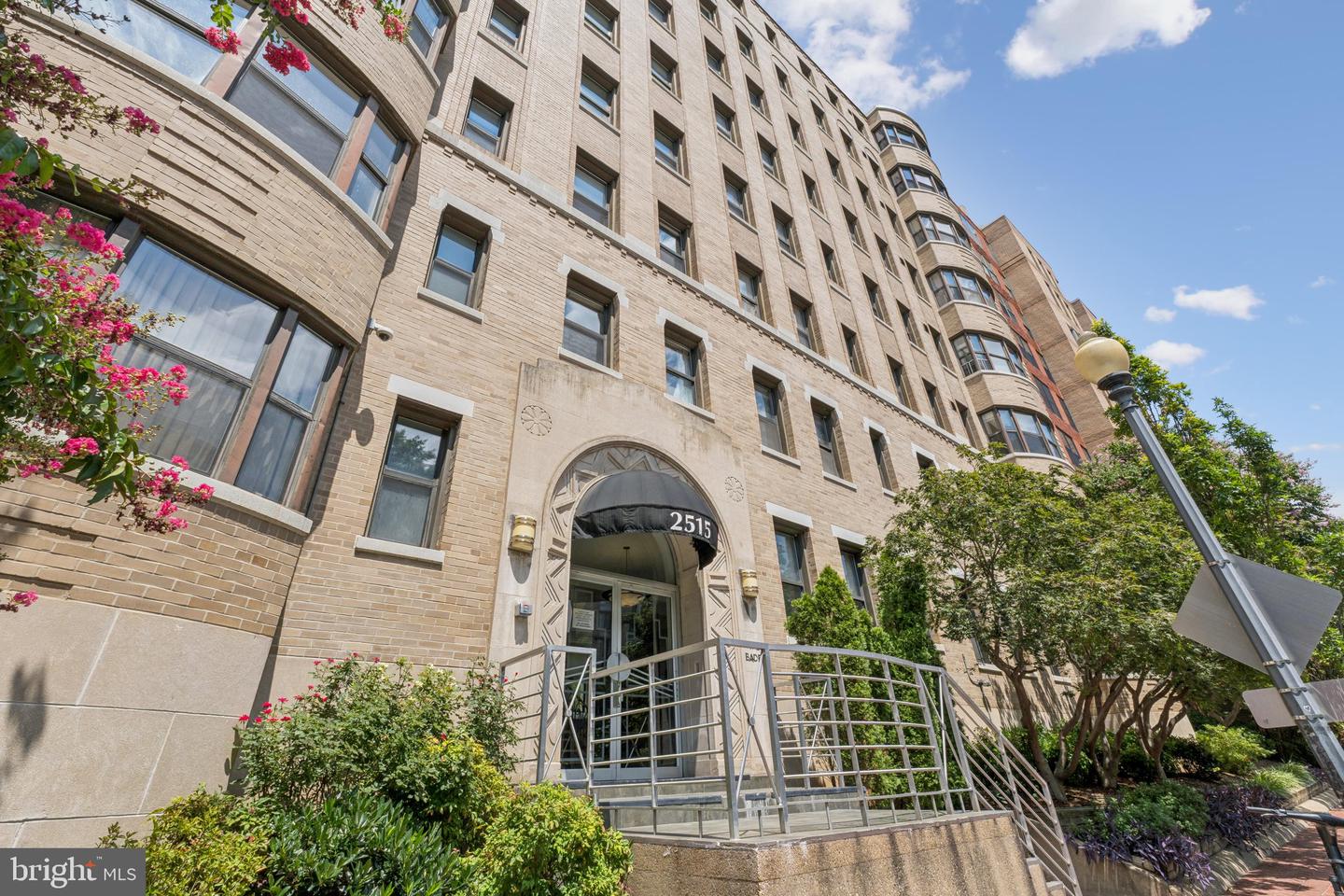 2515 K ST NW #109, WASHINGTON, District Of Columbia 20037, 1 Bedroom Bedrooms, ,1 BathroomBathrooms,Residential,For sale,2515 K ST NW #109,DCDC2213582 MLS # DCDC2213582
