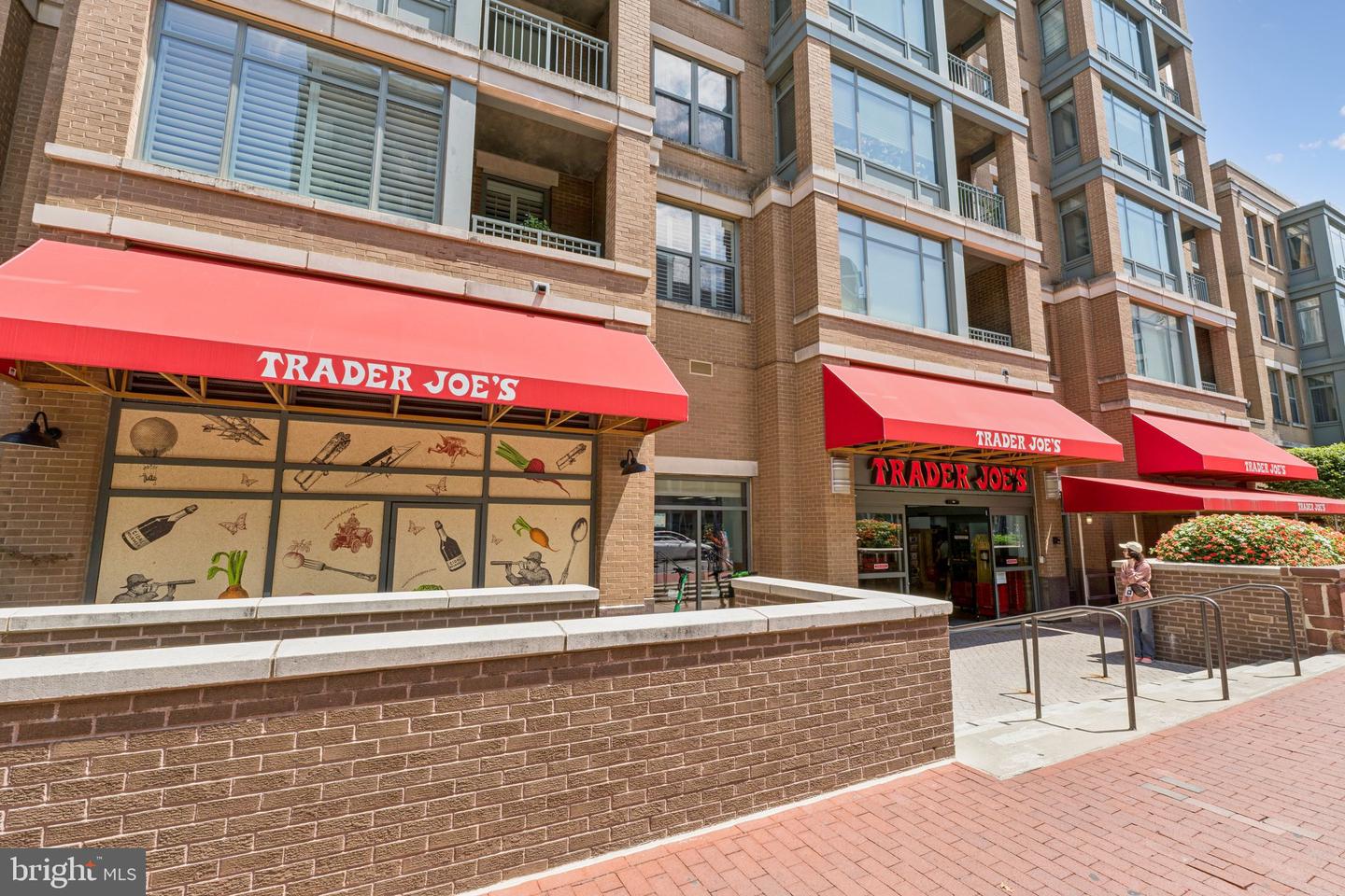 2515 K ST NW #109, WASHINGTON, District Of Columbia 20037, 1 Bedroom Bedrooms, ,1 BathroomBathrooms,Residential,For sale,2515 K ST NW #109,DCDC2213582 MLS # DCDC2213582