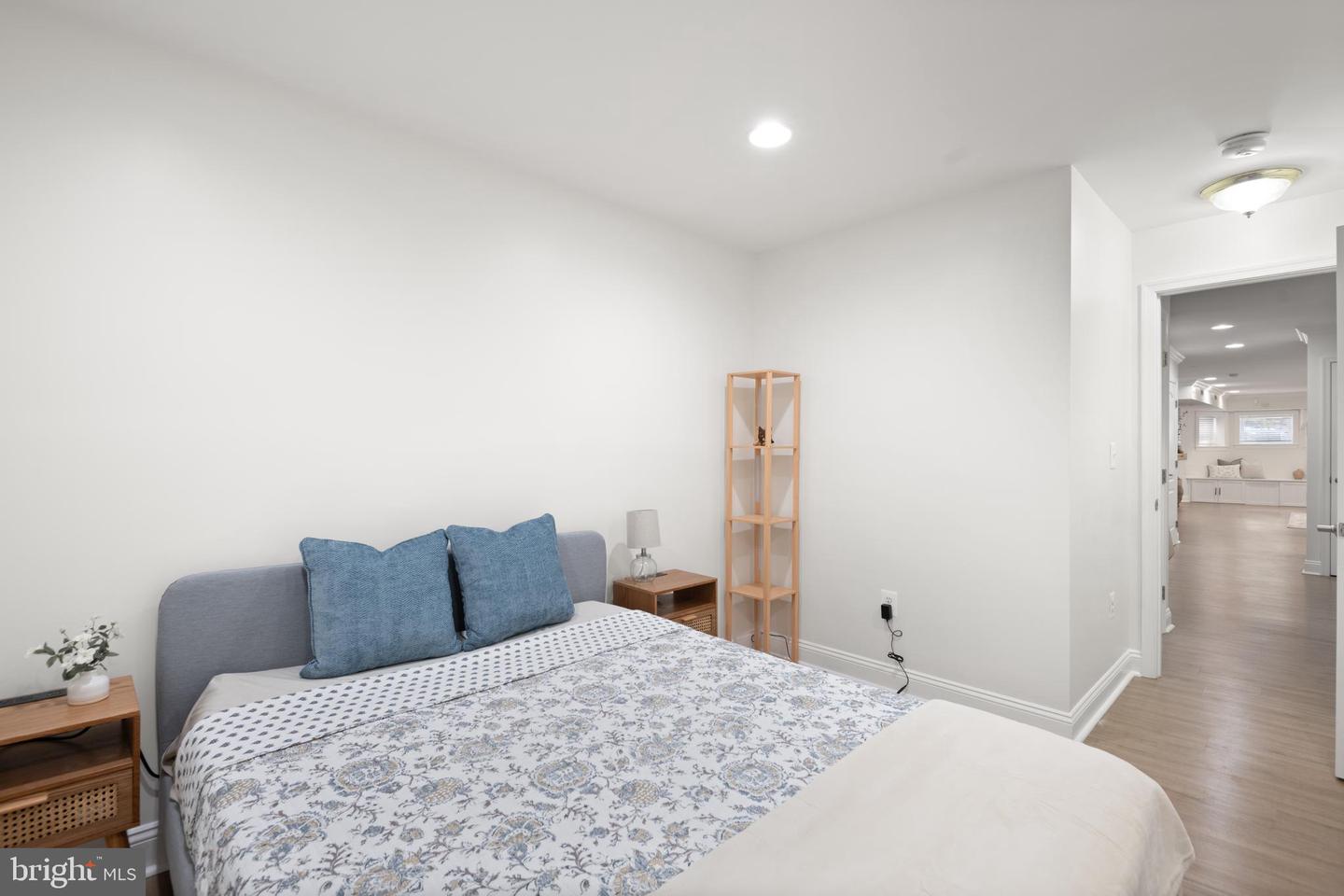 65 RHODE ISLAND AVE NW #2, WASHINGTON, District Of Columbia 20001, 2 Bedrooms Bedrooms, ,2 BathroomsBathrooms,Residential,For sale,65 RHODE ISLAND AVE NW #2,DCDC2213722 MLS # DCDC2213722
