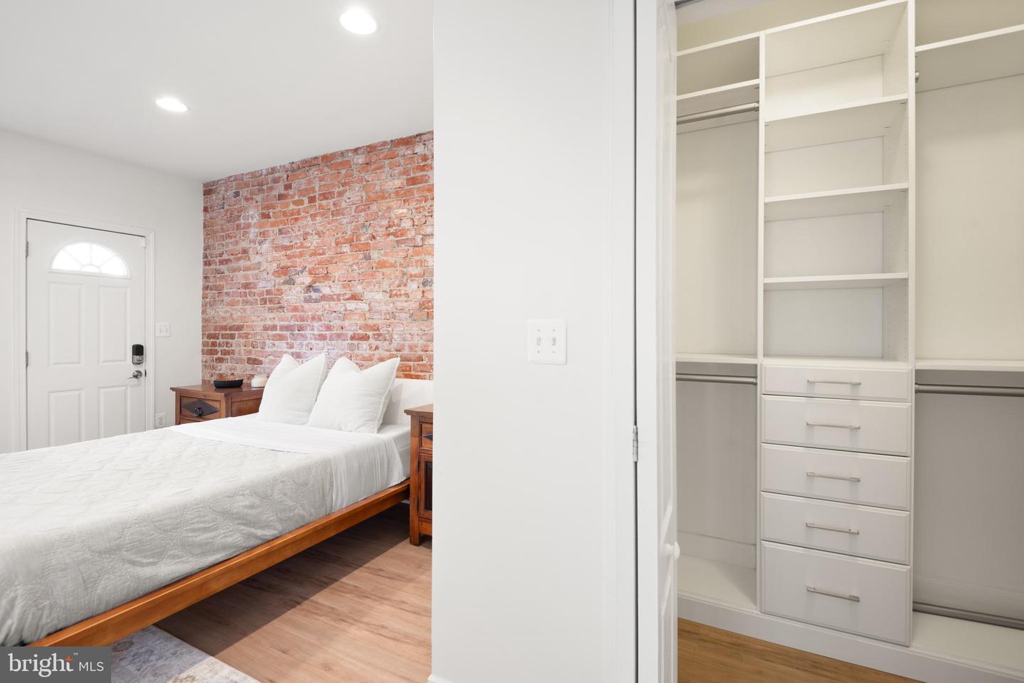 65 RHODE ISLAND AVE NW #2, WASHINGTON, District Of Columbia 20001, 2 Bedrooms Bedrooms, ,2 BathroomsBathrooms,Residential,For sale,65 RHODE ISLAND AVE NW #2,DCDC2213722 MLS # DCDC2213722