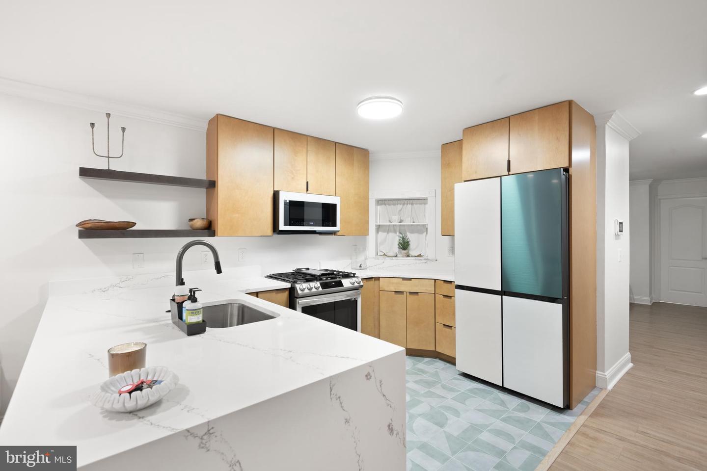 65 RHODE ISLAND AVE NW #2, WASHINGTON, District Of Columbia 20001, 2 Bedrooms Bedrooms, ,2 BathroomsBathrooms,Residential,For sale,65 RHODE ISLAND AVE NW #2,DCDC2213722 MLS # DCDC2213722