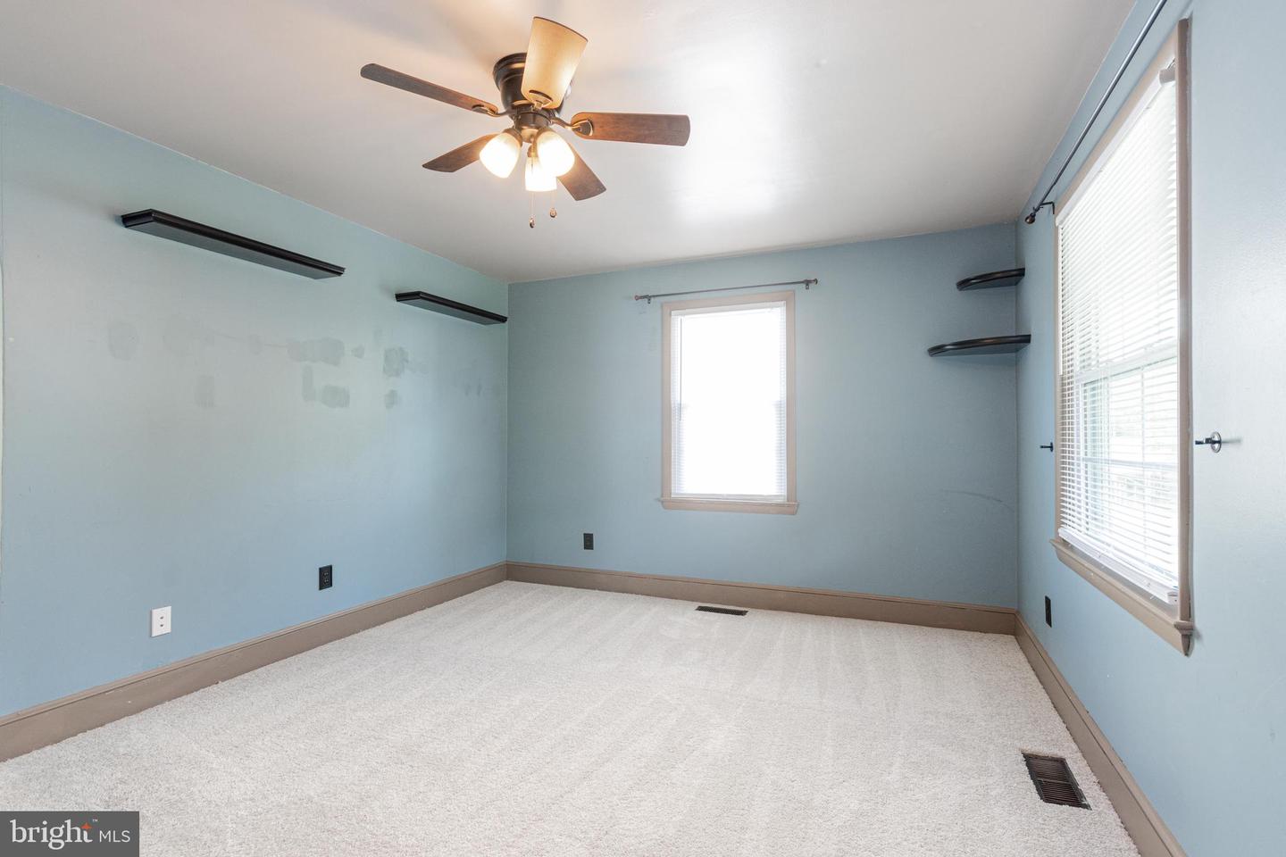 114 FORREST AVE, FREDERICKSBURG, Virginia 22401, 4 Bedrooms Bedrooms, ,1 BathroomBathrooms,Residential,For sale,114 FORREST AVE,VAFB2008722 MLS # VAFB2008722