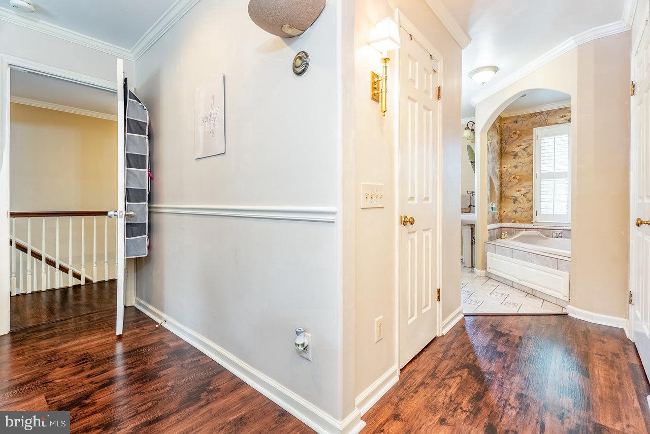 532 MOUNTAIN VIEW DR, HARRISONBURG, Virginia 22801, 4 Bedrooms Bedrooms, ,3 BathroomsBathrooms,Residential,For sale,532 MOUNTAIN VIEW DR,VAHC2000456 MLS # VAHC2000456