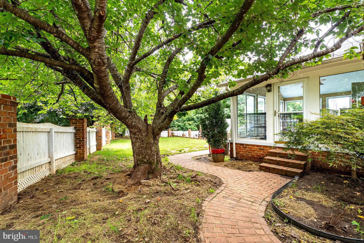 532 MOUNTAIN VIEW DR, HARRISONBURG, Virginia 22801, 4 Bedrooms Bedrooms, ,3 BathroomsBathrooms,Residential,For sale,532 MOUNTAIN VIEW DR,VAHC2000456 MLS # VAHC2000456