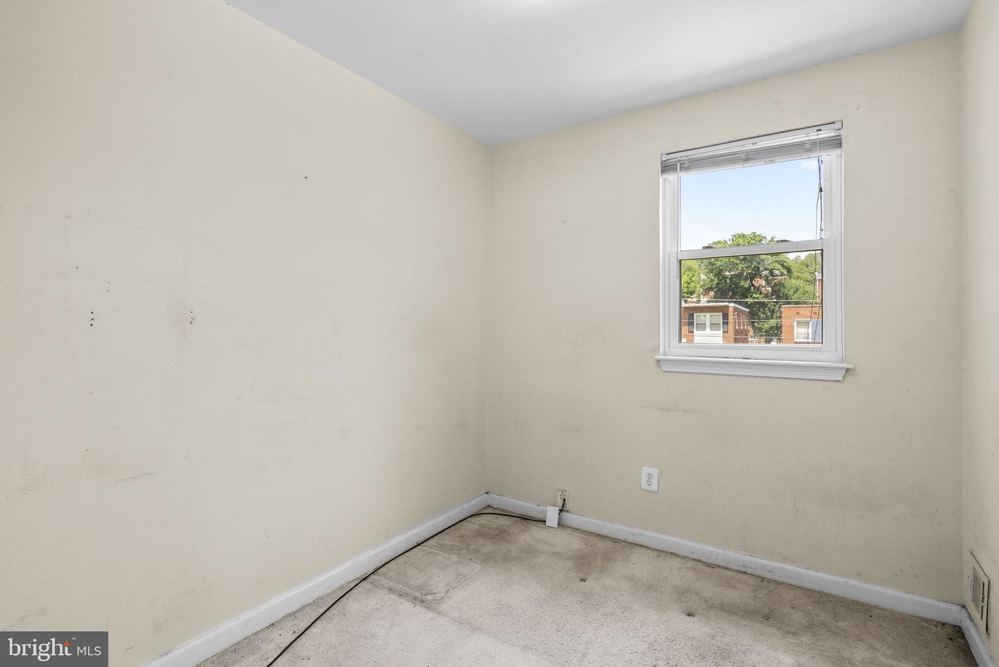 5821 5TH ST NE, WASHINGTON, District Of Columbia 20011, 3 Bedrooms Bedrooms, ,1 BathroomBathrooms,Residential,For sale,5821 5TH ST NE,DCDC2214006 MLS # DCDC2214006