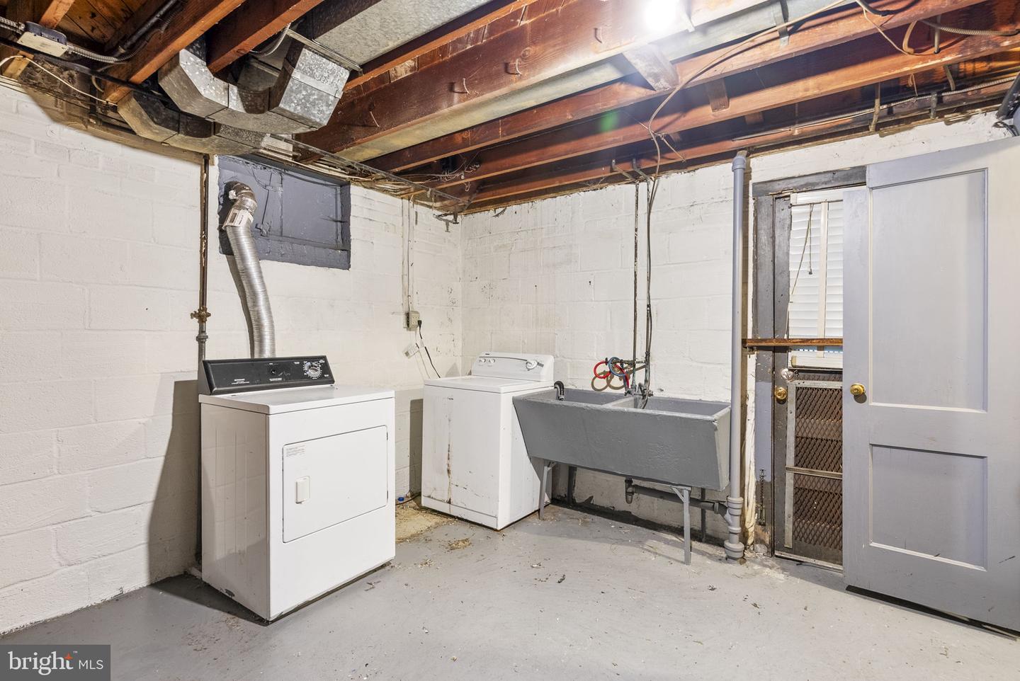 5821 5TH ST NE, WASHINGTON, District Of Columbia 20011, 3 Bedrooms Bedrooms, ,1 BathroomBathrooms,Residential,For sale,5821 5TH ST NE,DCDC2214006 MLS # DCDC2214006
