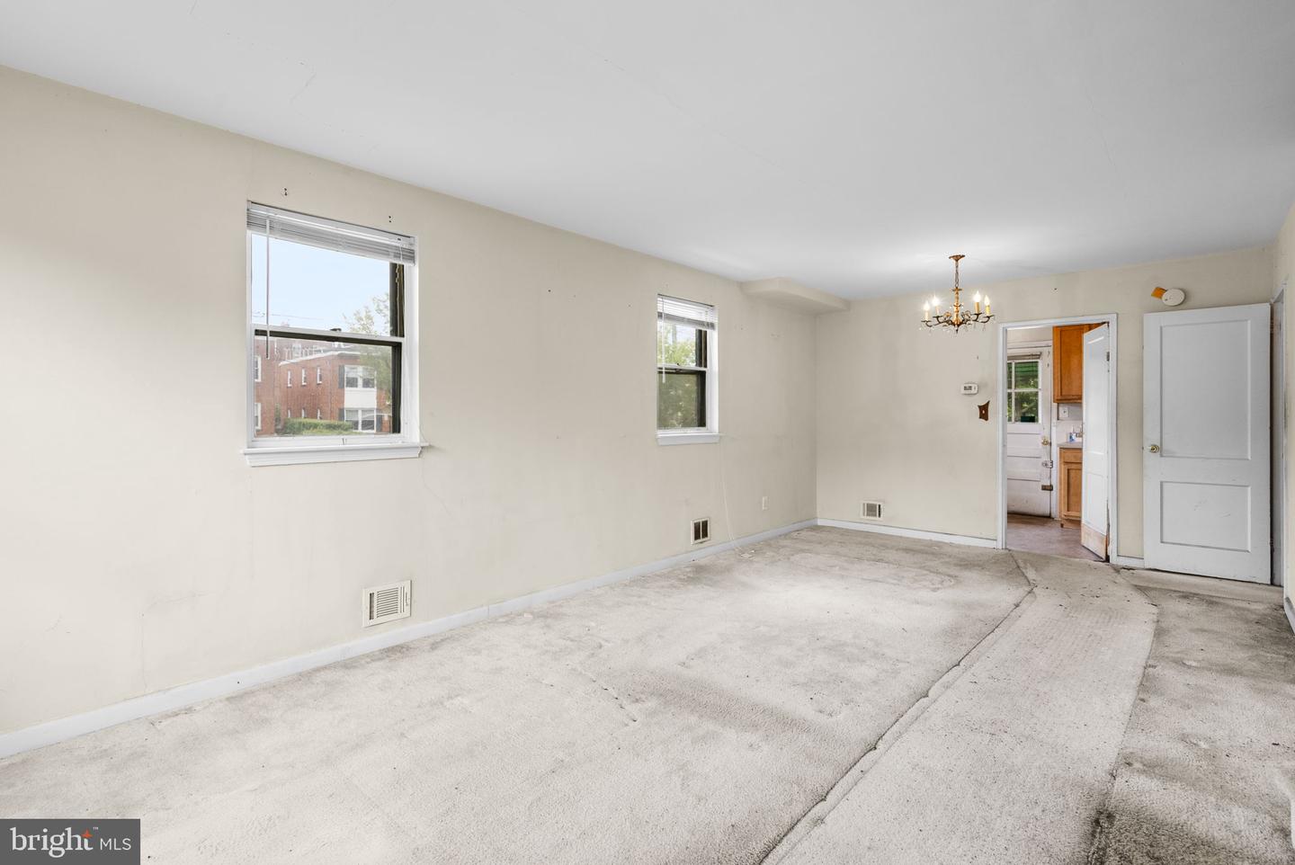 5821 5TH ST NE, WASHINGTON, District Of Columbia 20011, 3 Bedrooms Bedrooms, ,1 BathroomBathrooms,Residential,For sale,5821 5TH ST NE,DCDC2214006 MLS # DCDC2214006