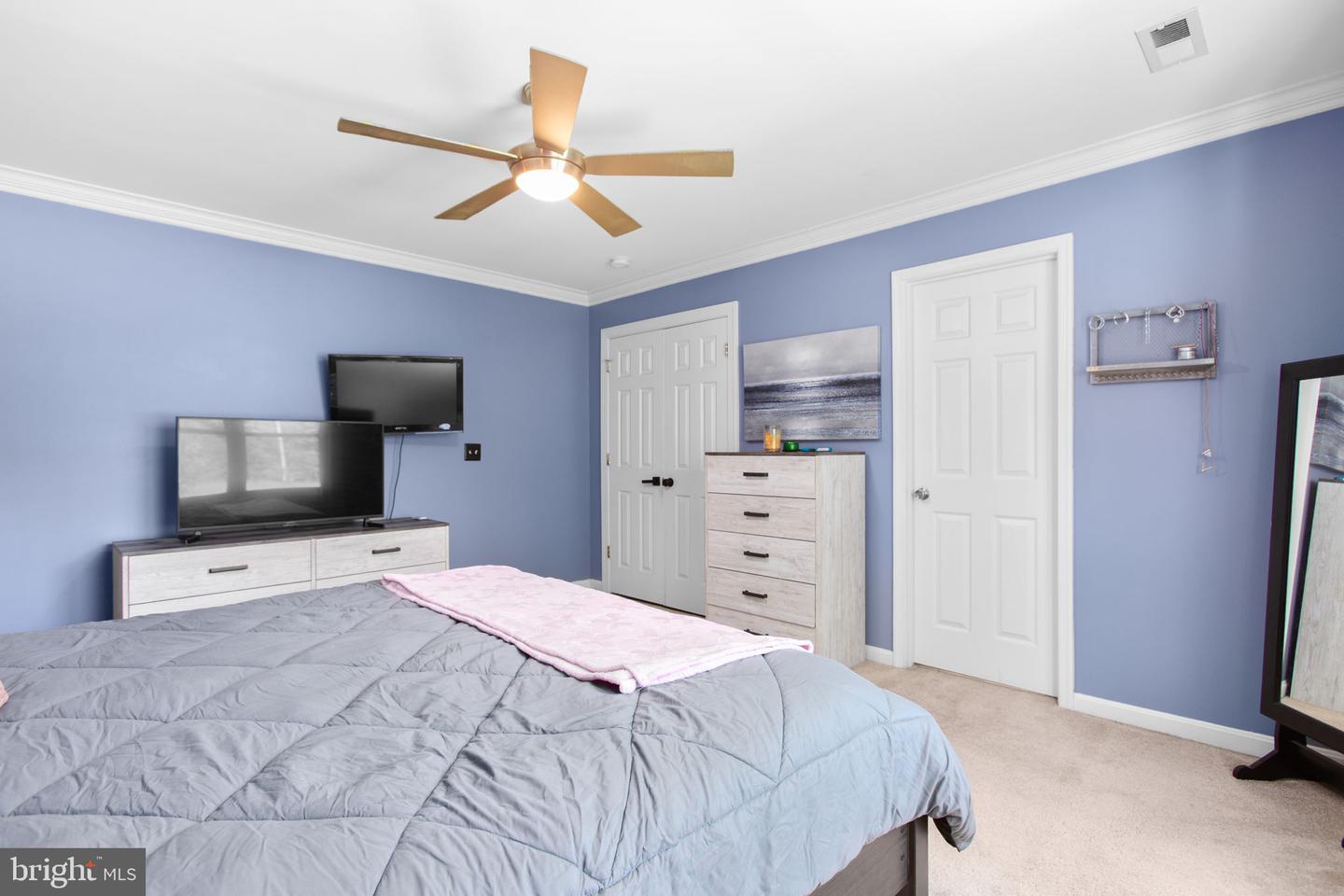 10805 MEADOWLARK LN, SPOTSYLVANIA, Virginia 22553, 4 Bedrooms Bedrooms, ,2 BathroomsBathrooms,Residential,For sale,10805 MEADOWLARK LN,VASP2035276 MLS # VASP2035276