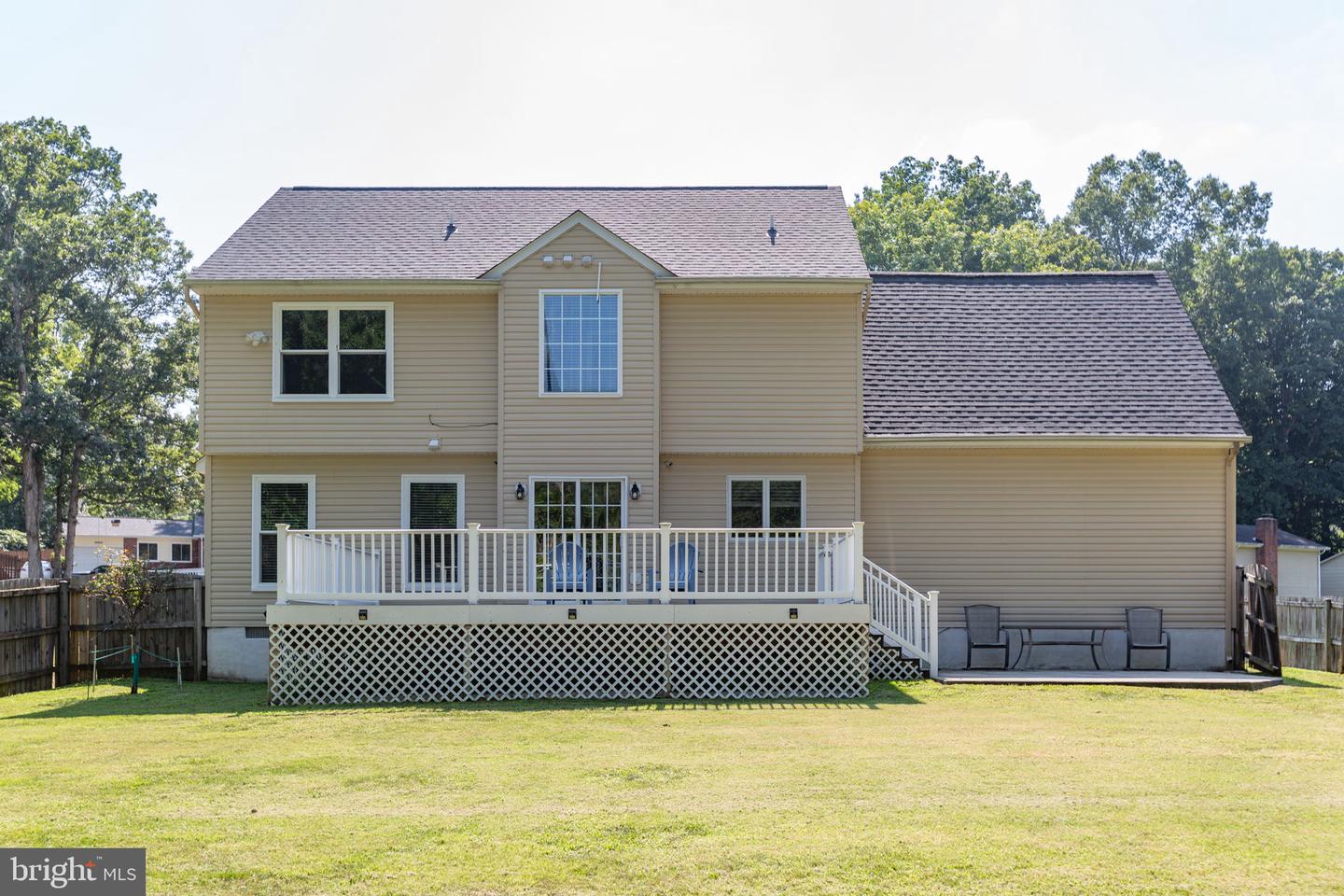 10805 MEADOWLARK LN, SPOTSYLVANIA, Virginia 22553, 4 Bedrooms Bedrooms, ,2 BathroomsBathrooms,Residential,For sale,10805 MEADOWLARK LN,VASP2035276 MLS # VASP2035276