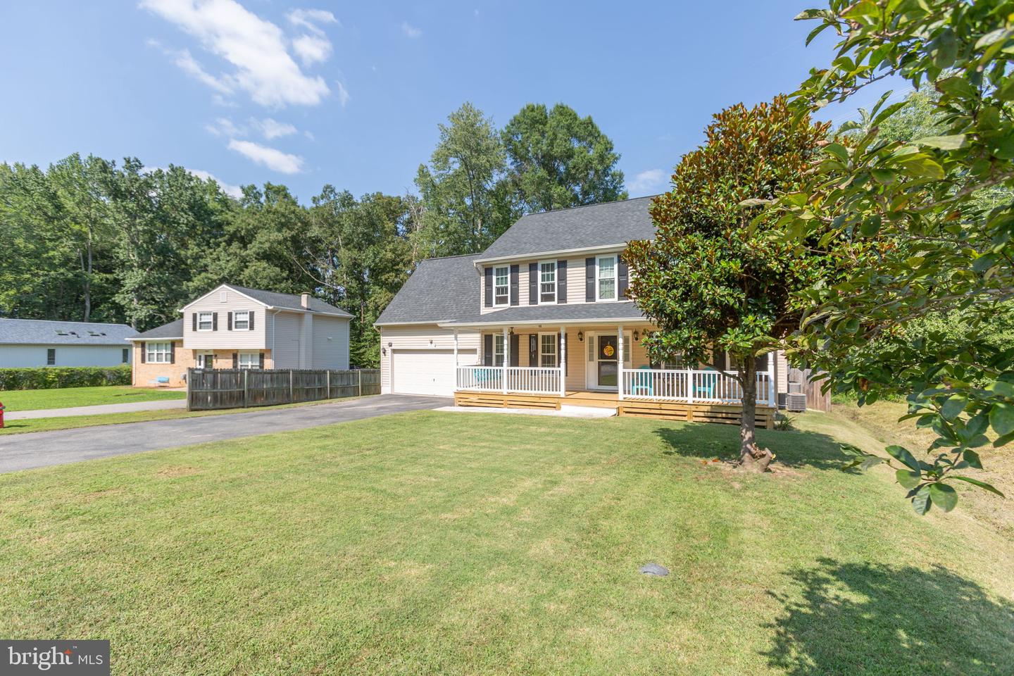 10805 MEADOWLARK LN, SPOTSYLVANIA, Virginia 22553, 4 Bedrooms Bedrooms, ,2 BathroomsBathrooms,Residential,For sale,10805 MEADOWLARK LN,VASP2035276 MLS # VASP2035276